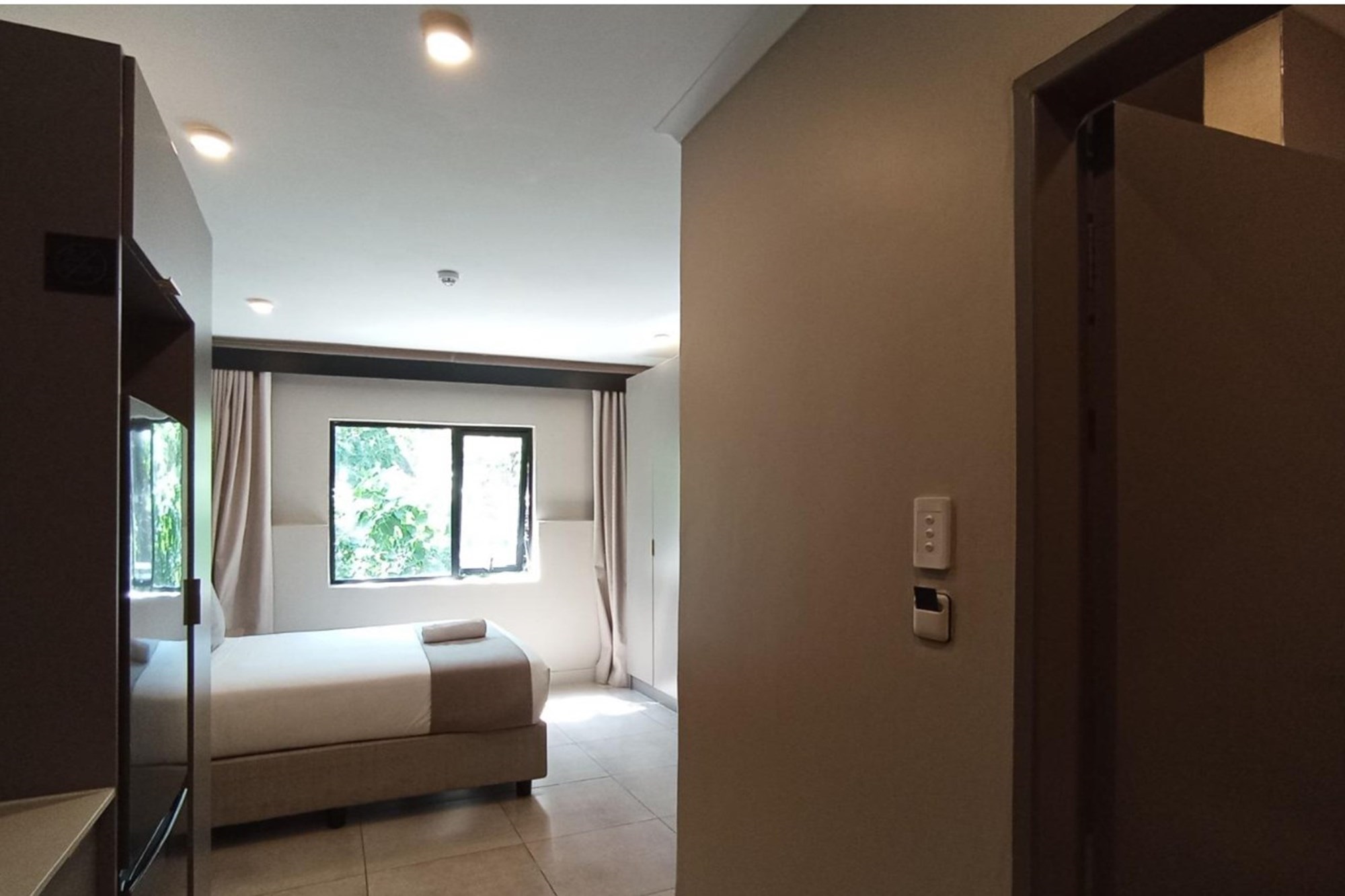 Apartment for sale in Sandown, Sandton, 24 m²