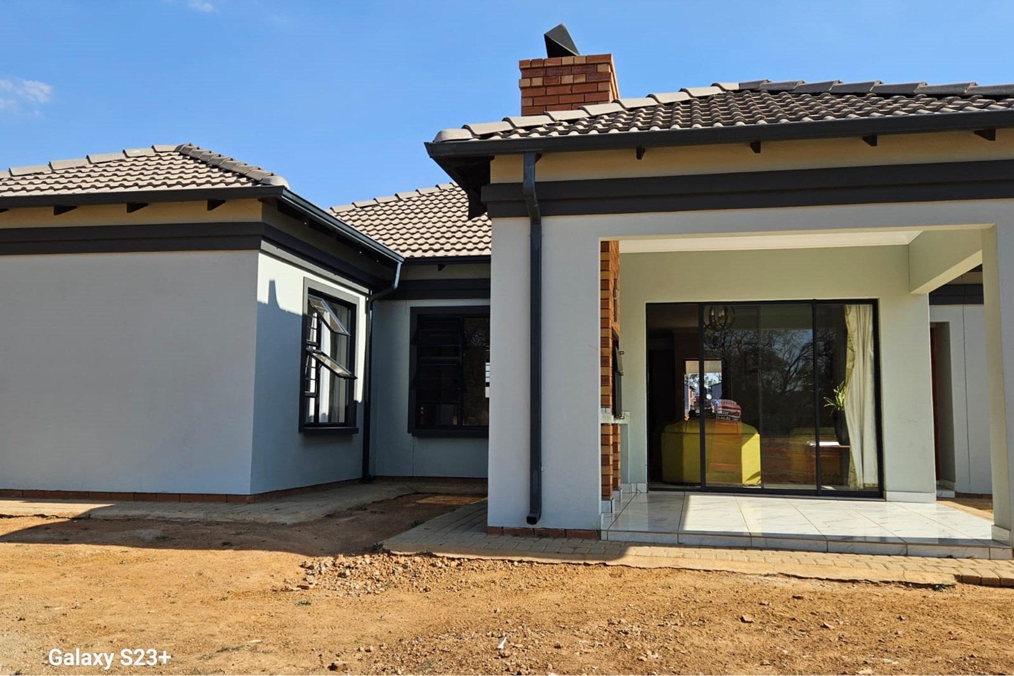 Stunning New Development Family Home With Lots Opportunities In A Desirable Location