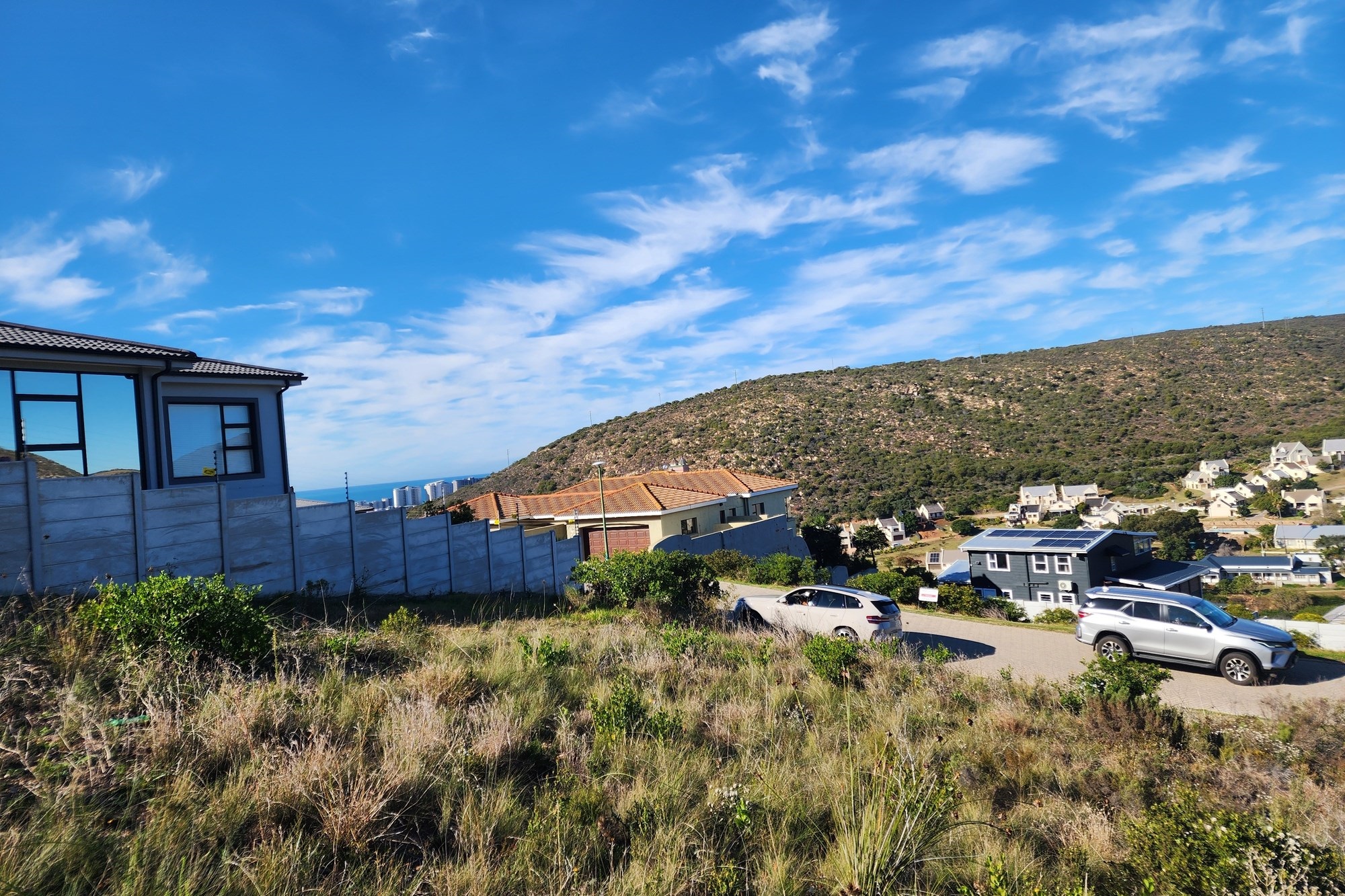 Prime Vacant Land Includes Draft Plans for Income-Generating Duets