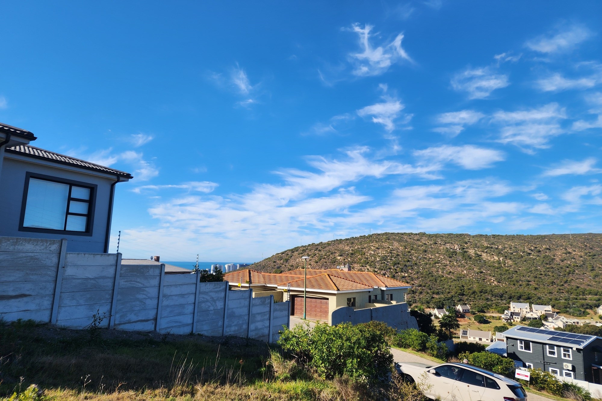 Prime Vacant Land Includes Draft Plans for Income-Generating Duets