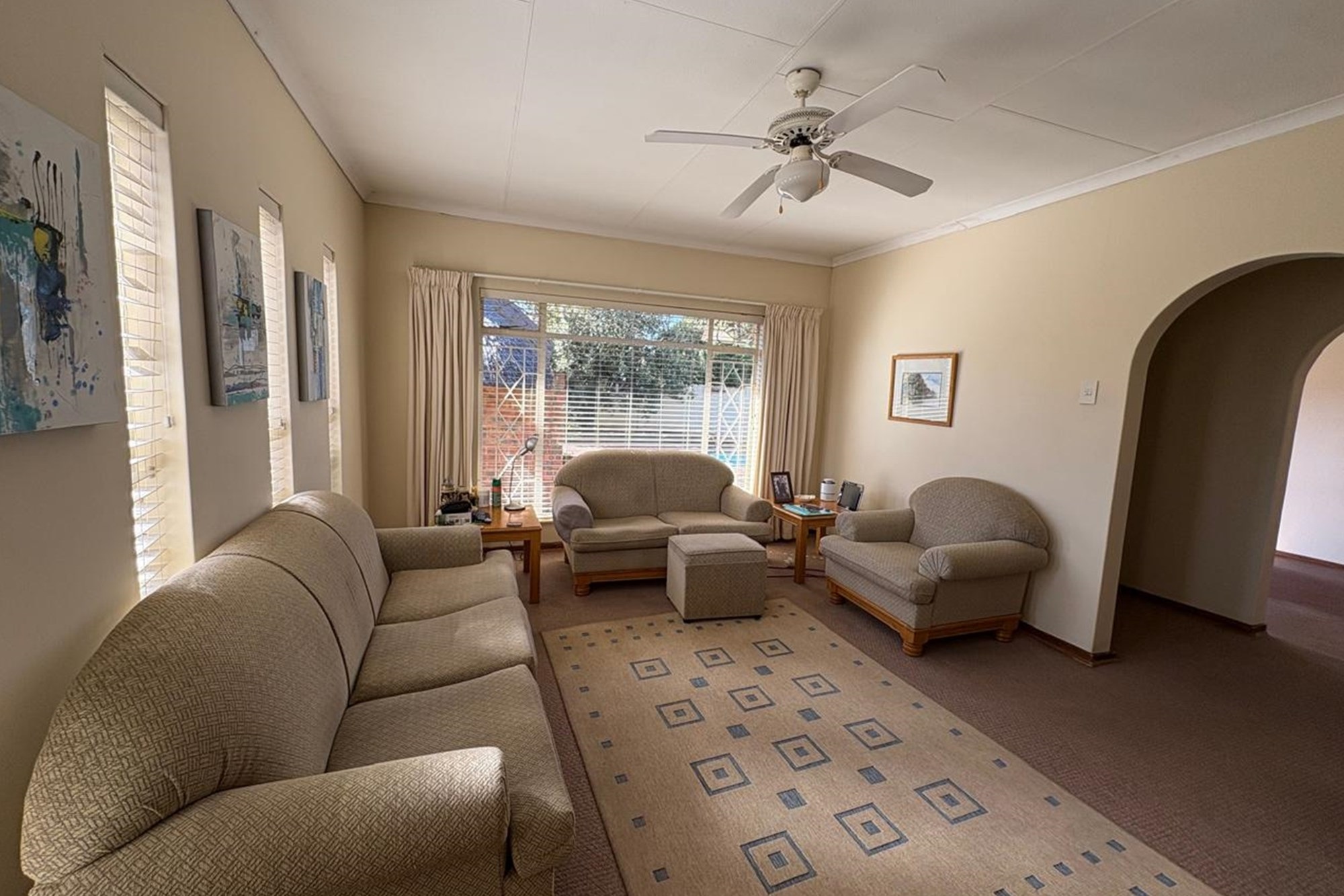 Luxury Living Meets Mountain Majesty in Signal Hill, Newcastle