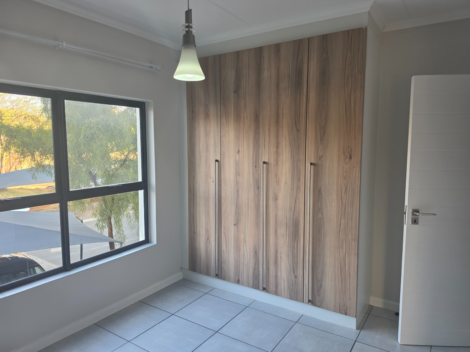 Apartment for sale in Crowthorne AH, Midrand, 107 m²