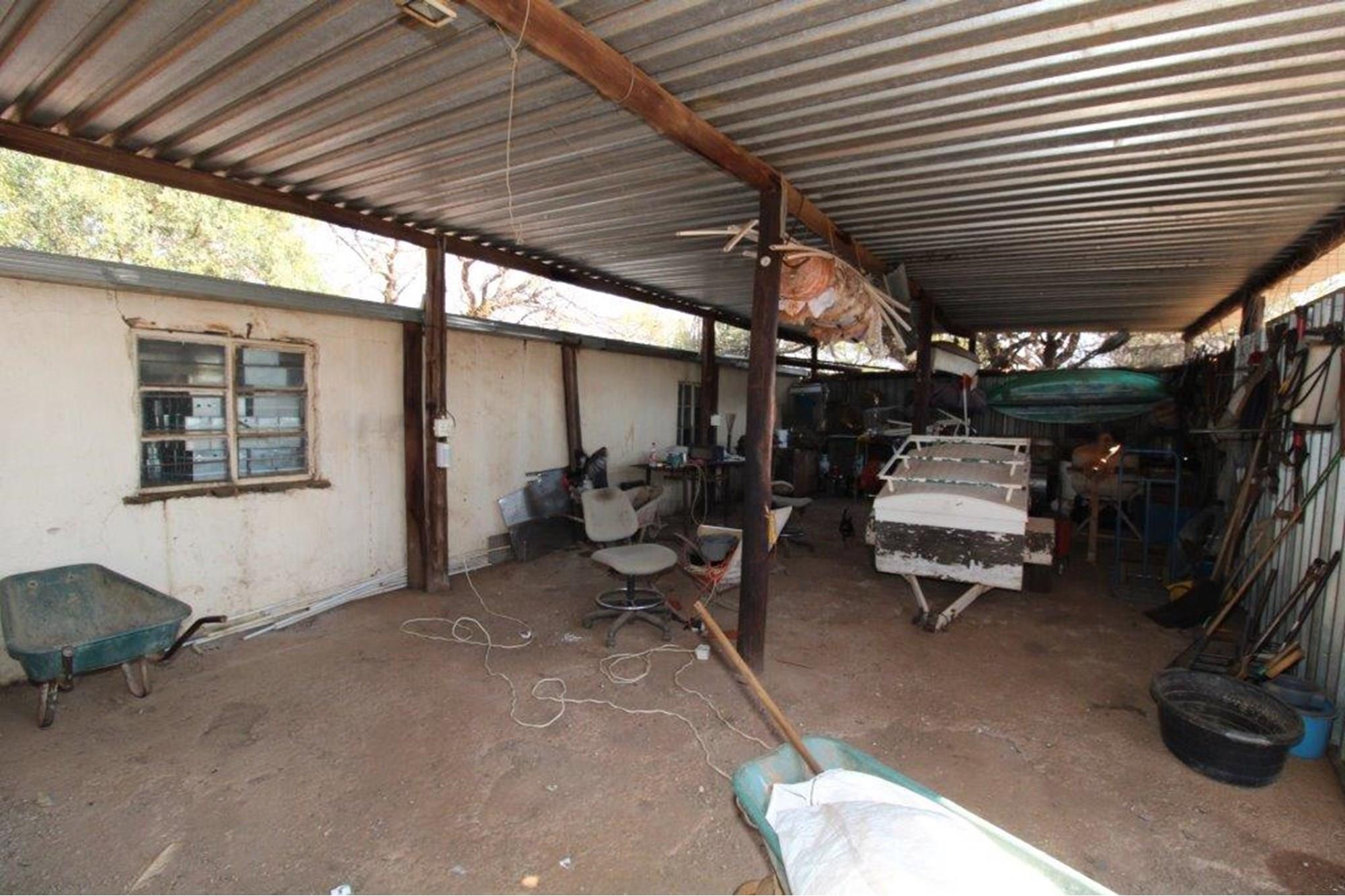 Small Holding for sale in Bela Bela Rural, Bela Bela, 240 m²