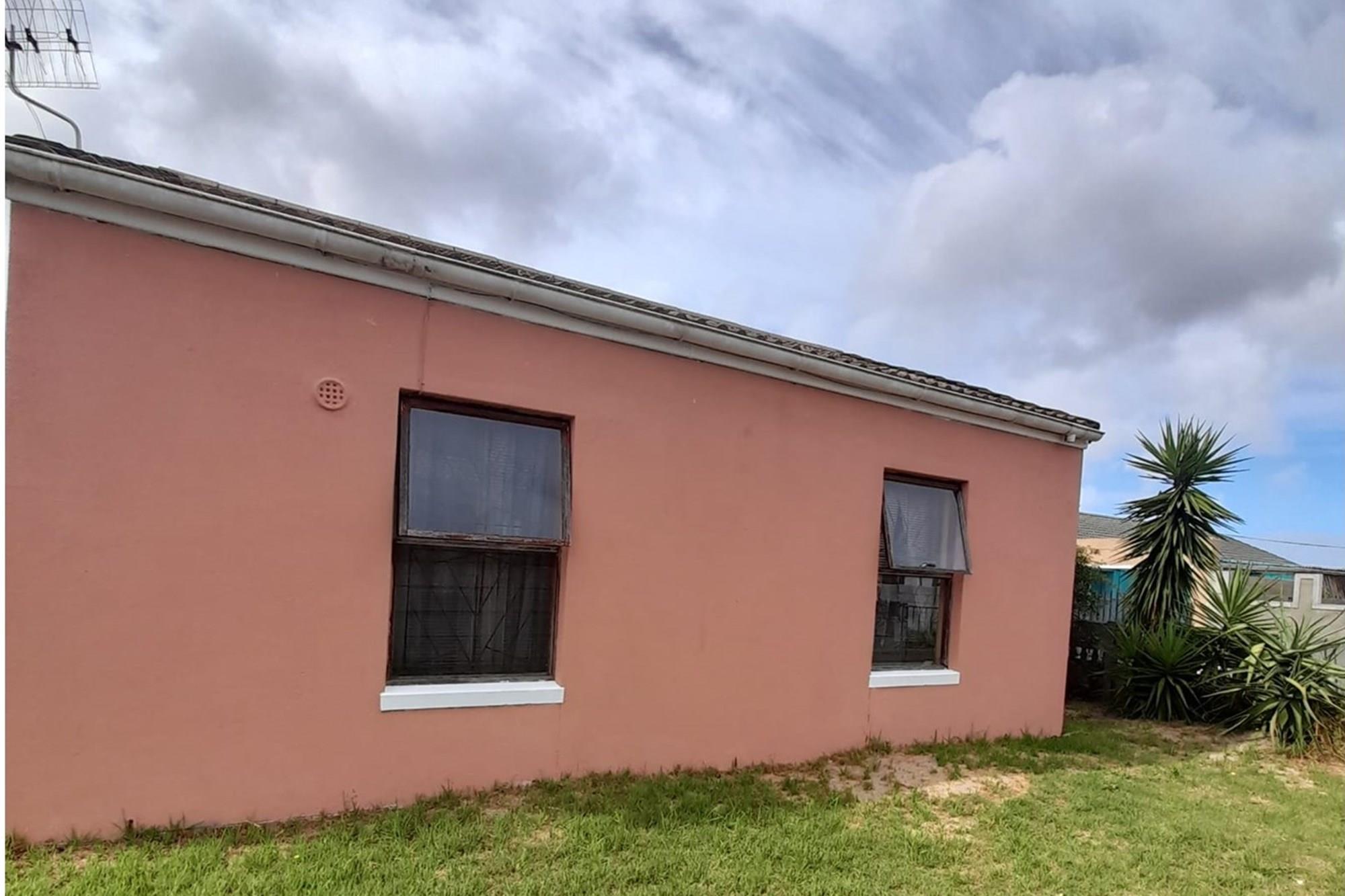 Free Standing Family Home- Devon Park Village 5