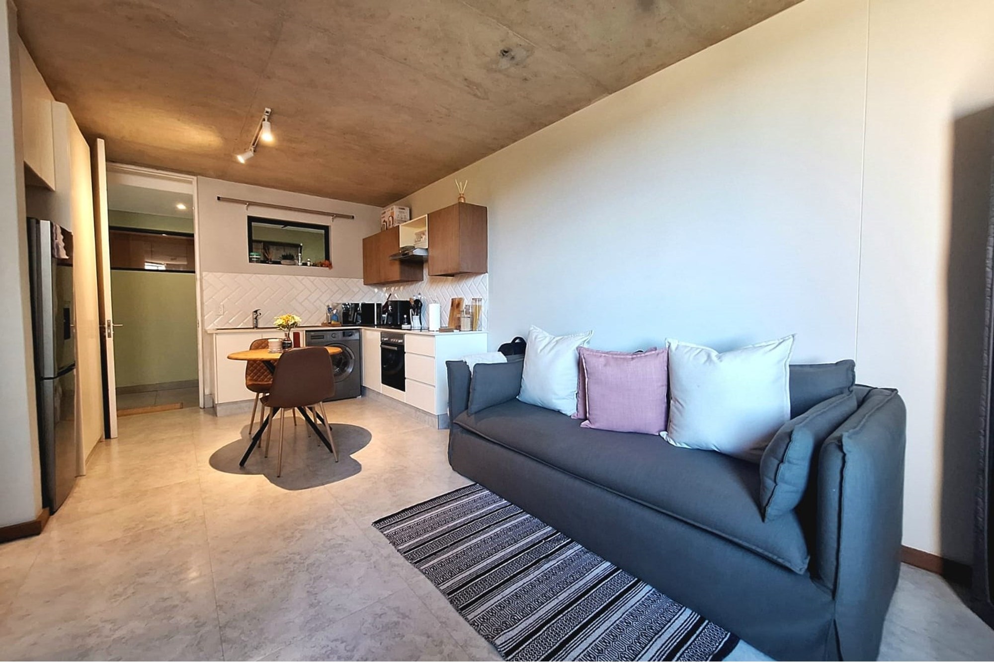 Apartment for sale in Ballito Commercial District, Ballito, KwaZulu Natal, 44 m²