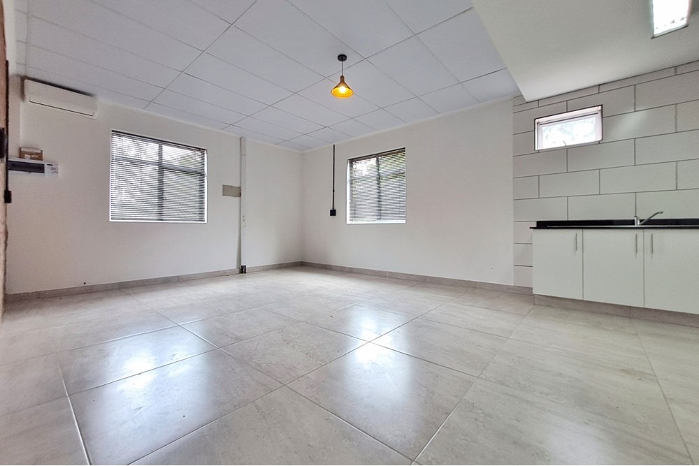 Apartment For Sale in Hilton Central, Hilton, KwaZulu Natal 5