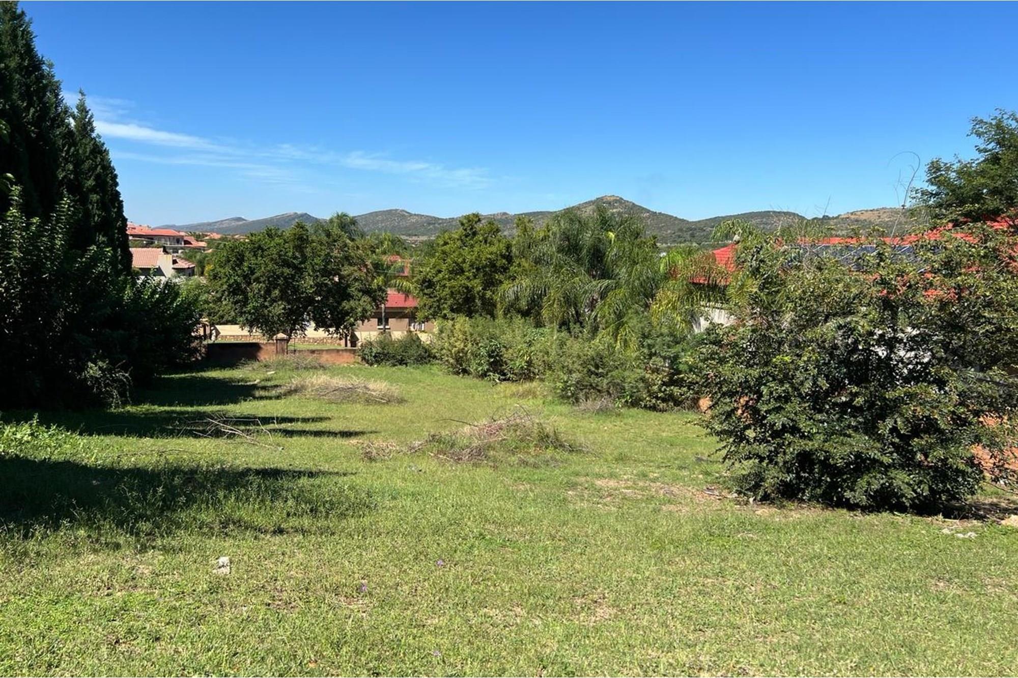 Vacant Land for sale in Birdwood Estate, Hartbeespoort, North West, 1018 m²