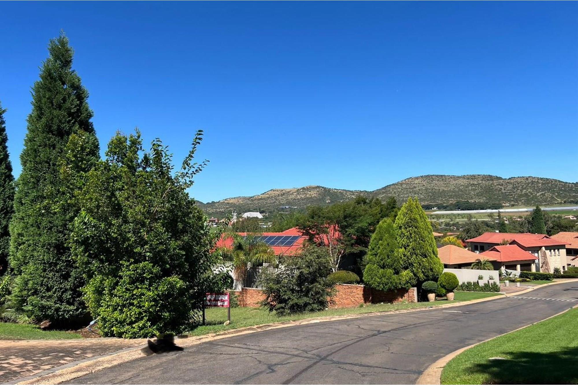 Vacant Land for sale in Birdwood Estate, Hartbeespoort, North West, 1018 m²