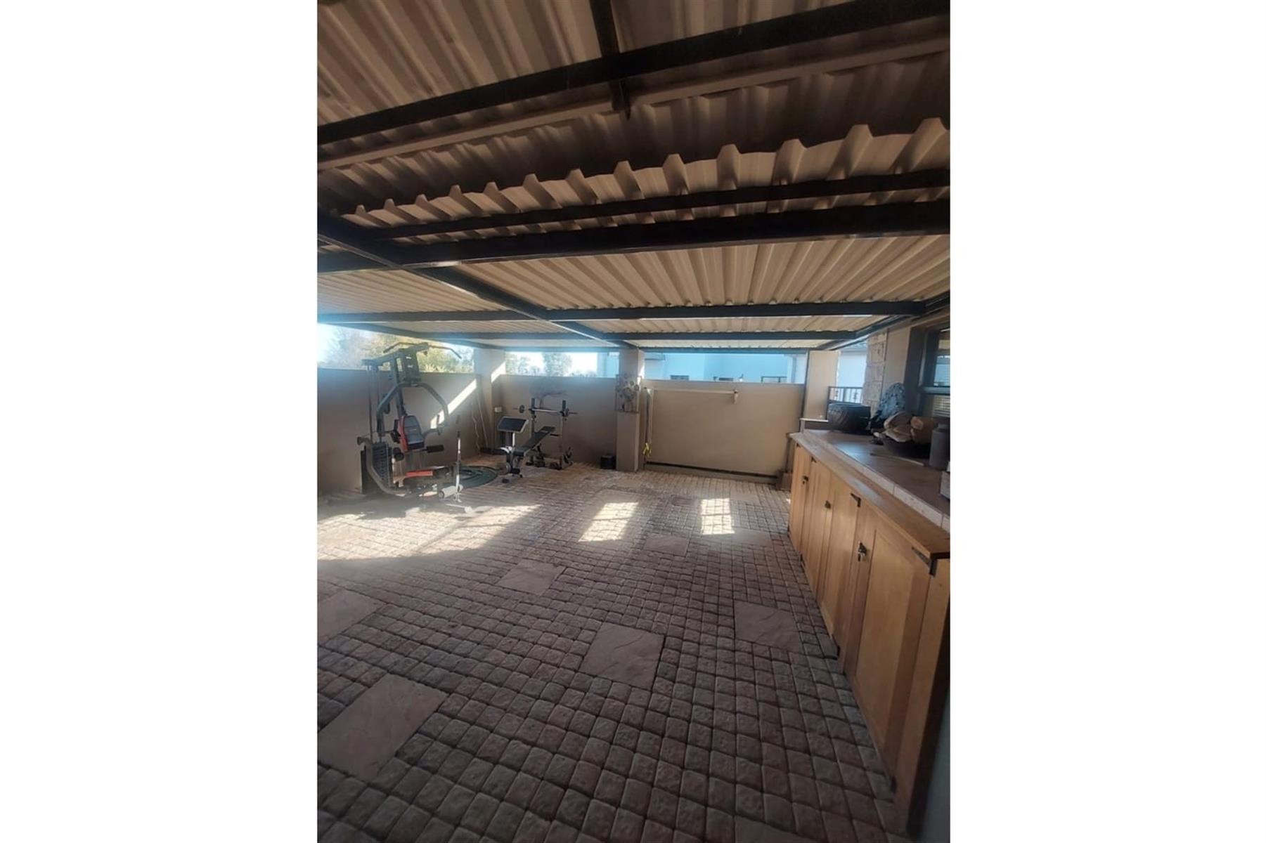 House for sale in Magersfontein Memorial Golf Estate, Modderrivier, Kimberley, 876 m²