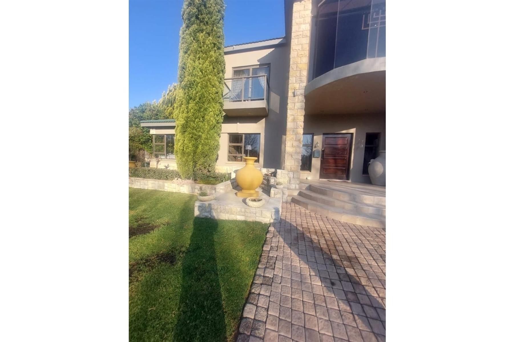 House for sale in Magersfontein Memorial Golf Estate, Modderrivier, Kimberley, 876 m²