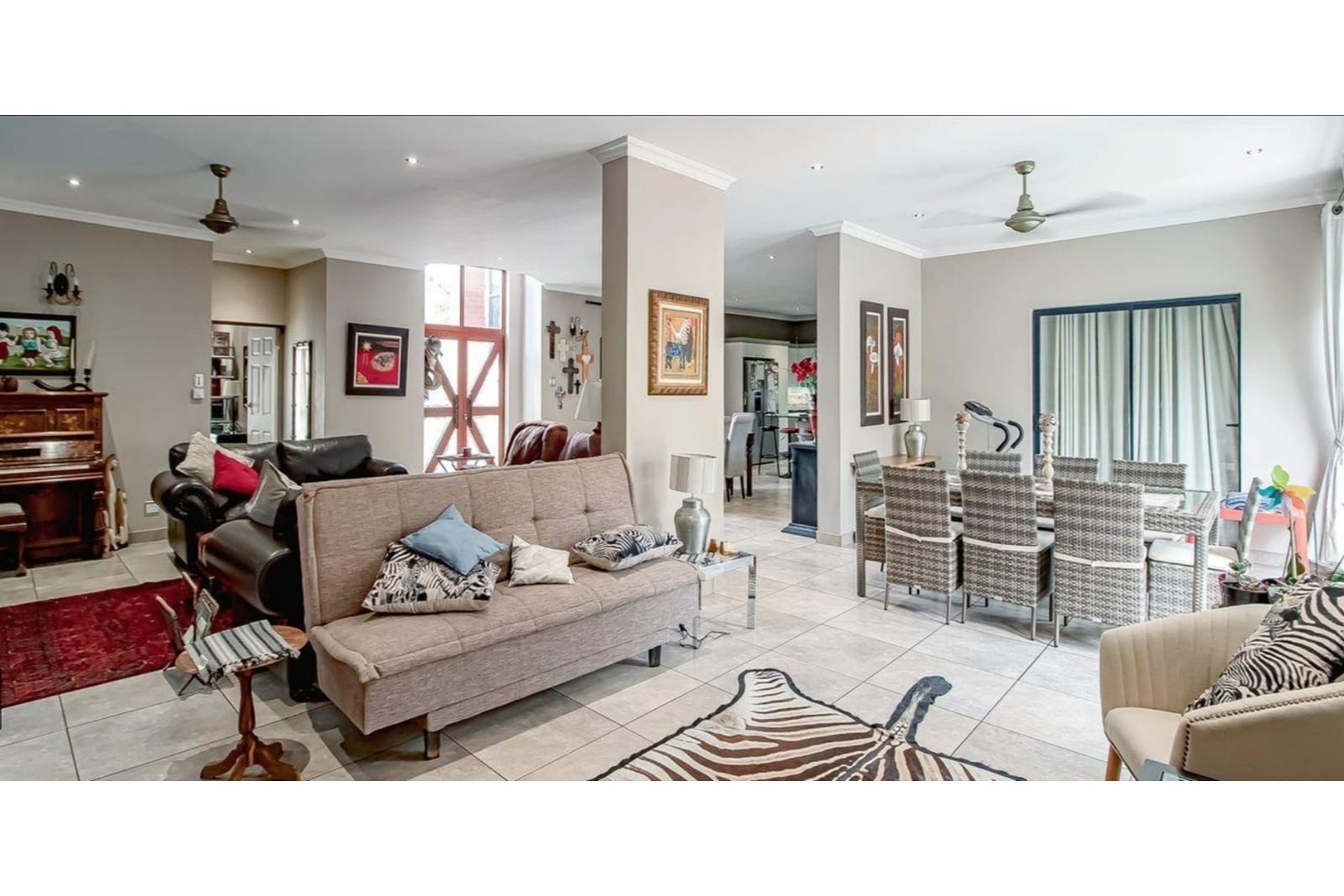Duplex for sale in Melodie, Hartbeespoort, North West, 371 m²