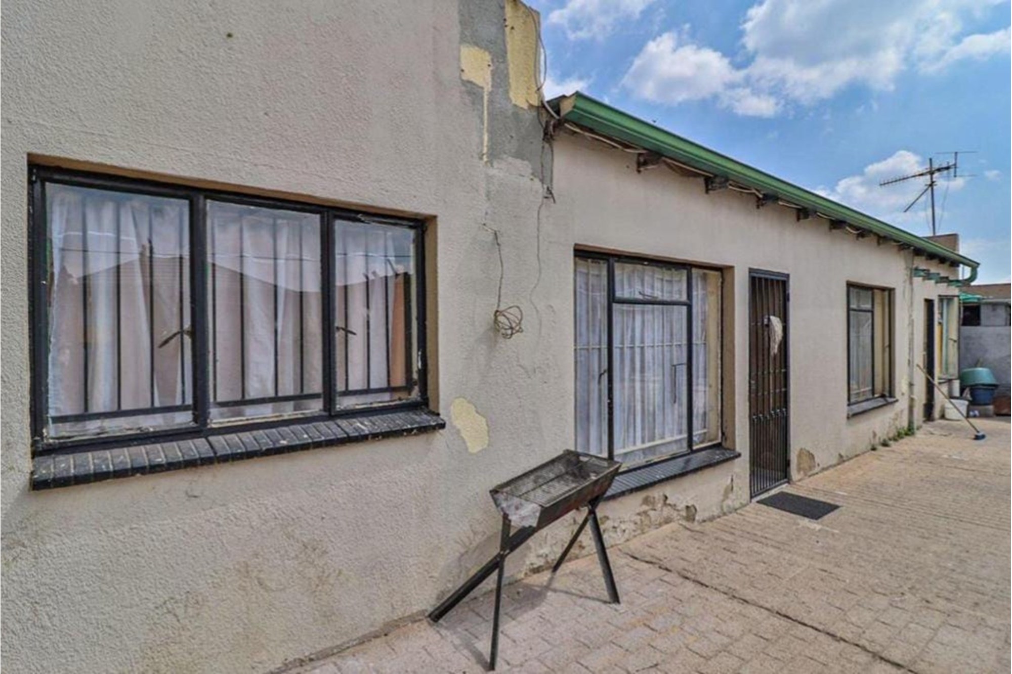 House for sale in Regents Park, Johannesburg