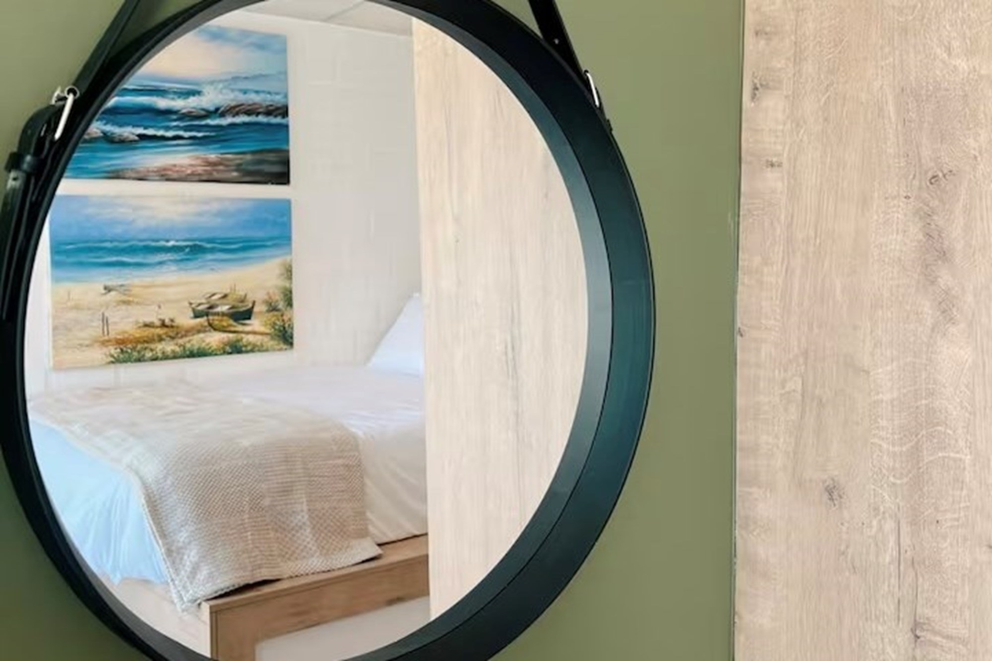 Studio Apartment for sale in Sea Point, Cape Town, 20 m²