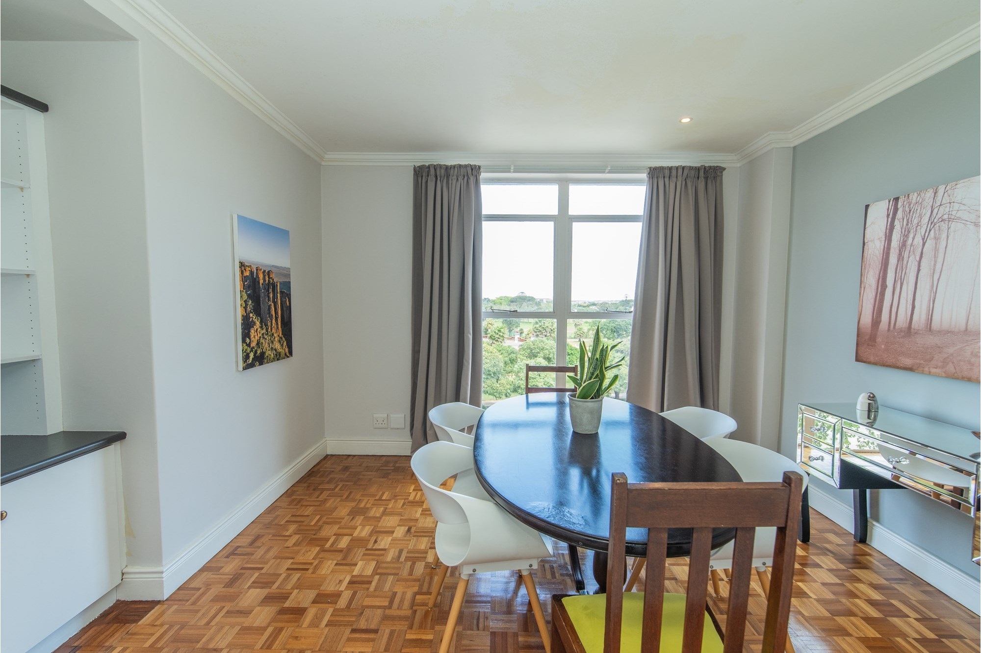 Apartment for sale in St Georges Park, Port Elizabeth, 132 m²