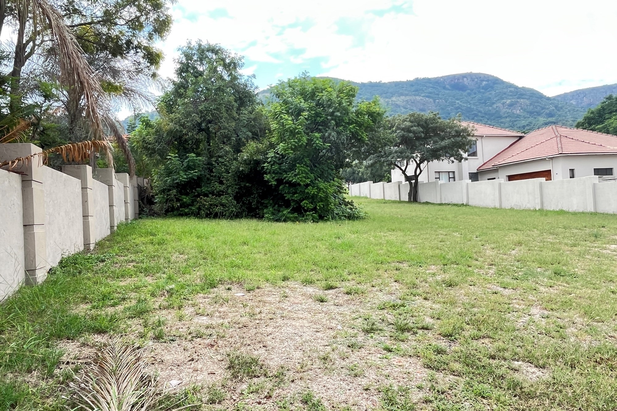 Vacant Land for sale in Kosmos Ridge, Hartbeespoort, North West, 553 m²