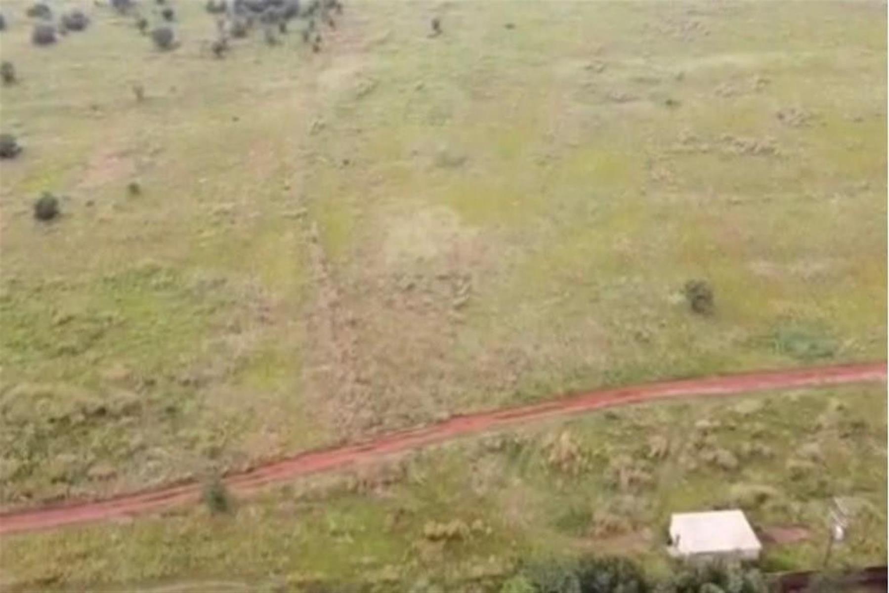 Farm for sale in Mnandi, Centurion, 8500 m²