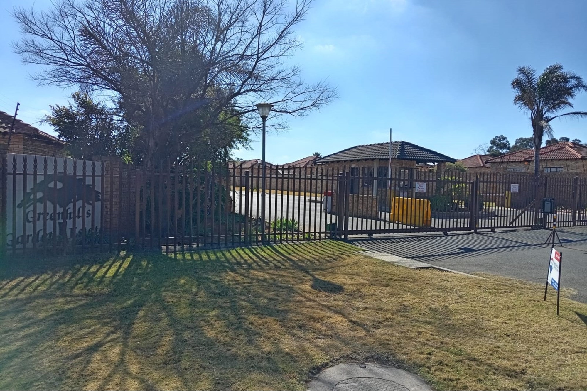 "Modern Townhouse in Prime Greenhills Location Randfontein" 5