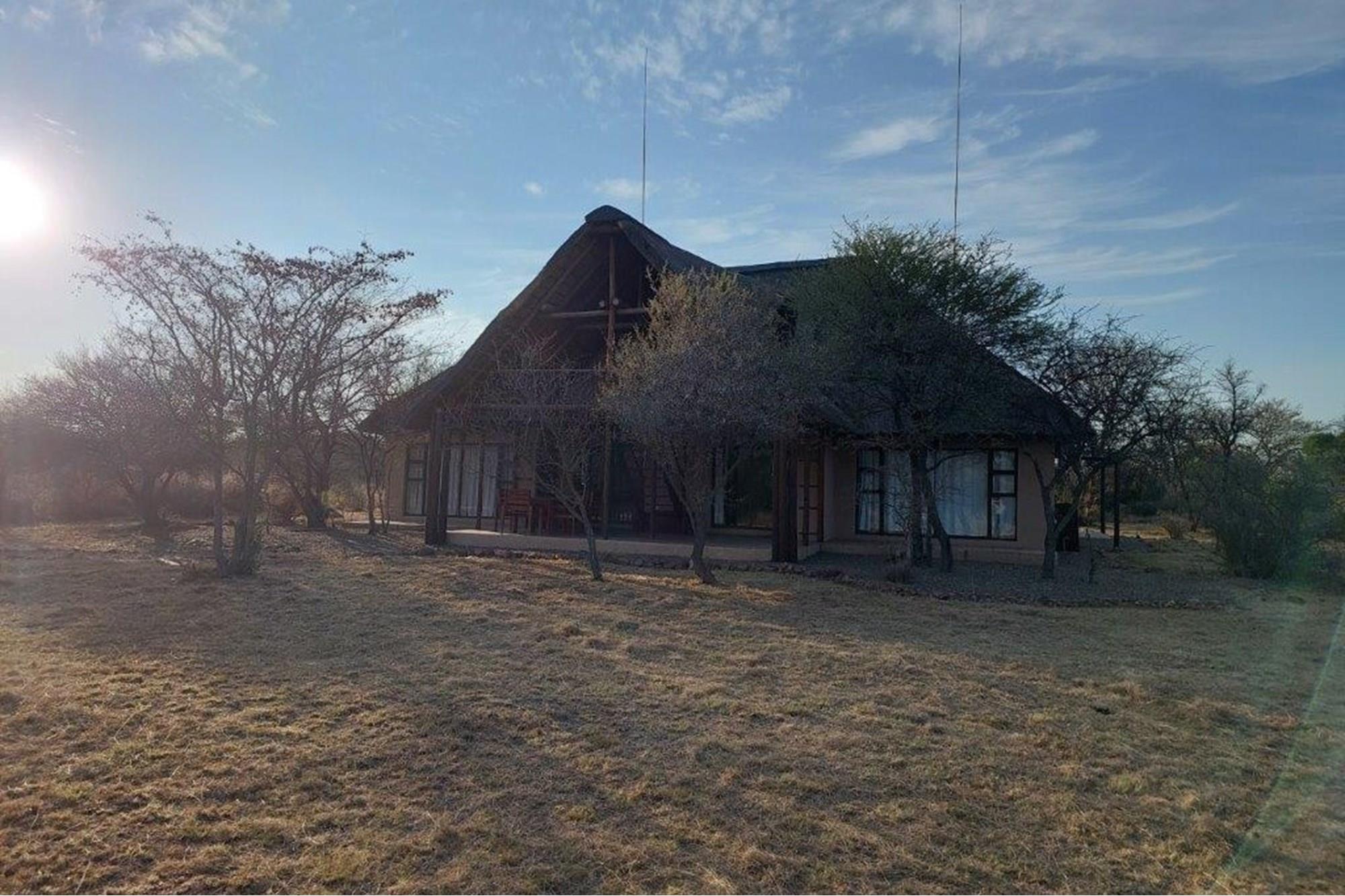 House for sale in Ditholo Wildlife Estate, Thabazimbi, 287 m²