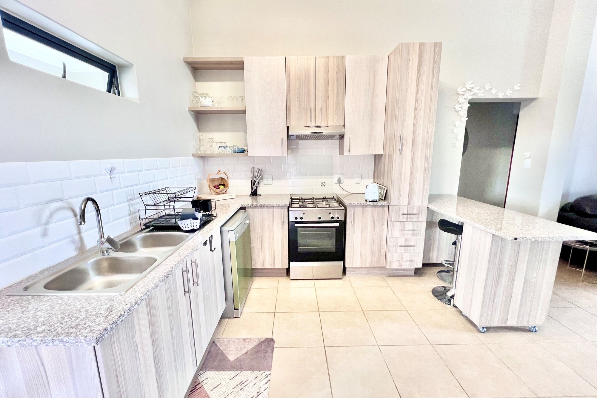 Apartment for sale in Blue Hills, Midrand, 91 m²