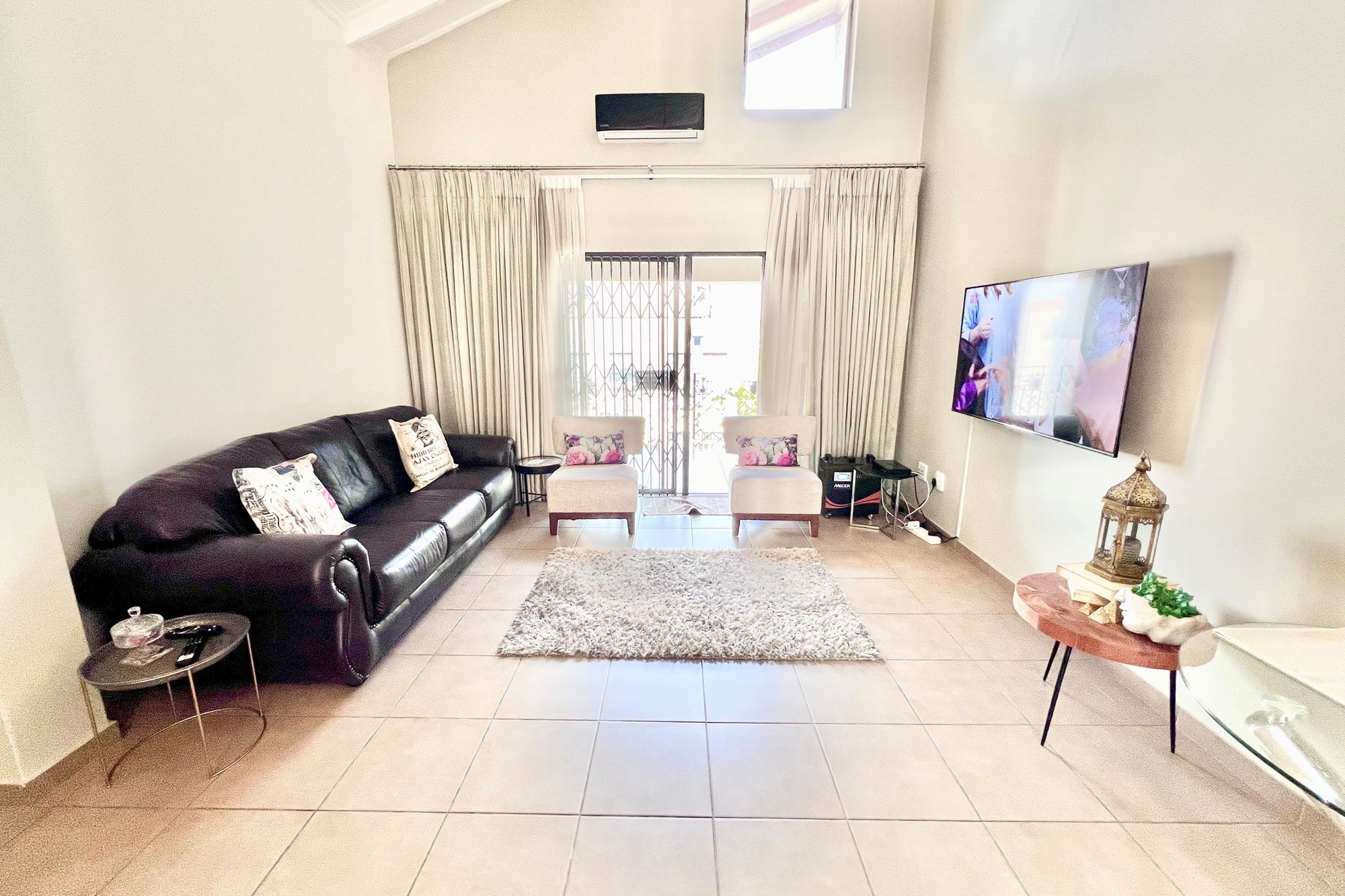 Apartment for sale in Blue Hills, Midrand, 91 m²