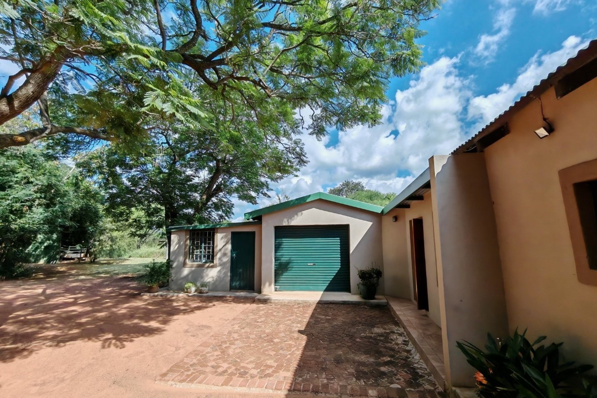 Small Holding for sale in Bela Bela Rural, Bela Bela, 52000 m²