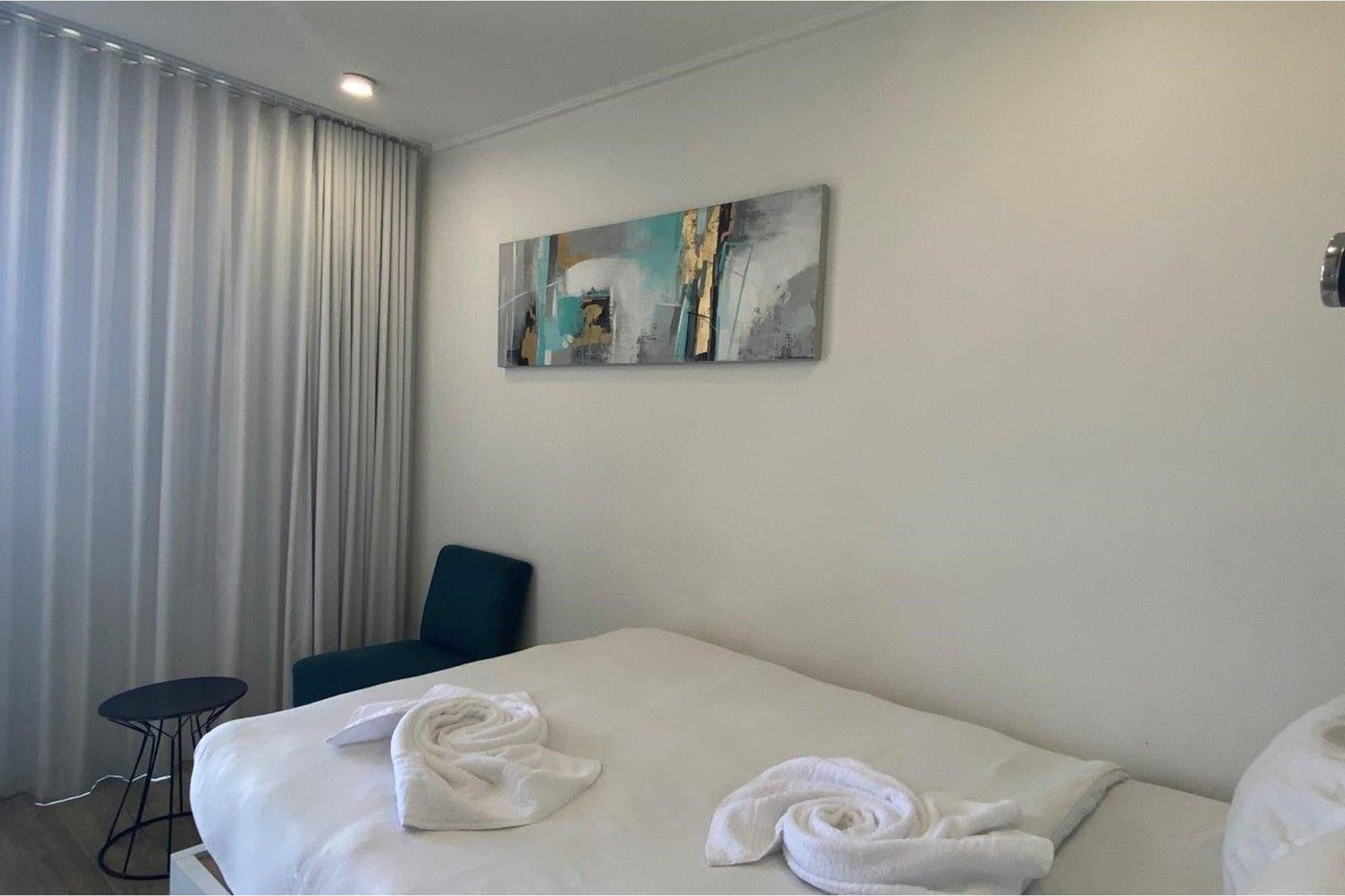 Studio Apartment for sale in Woodstock, Cape Town, 25 m²