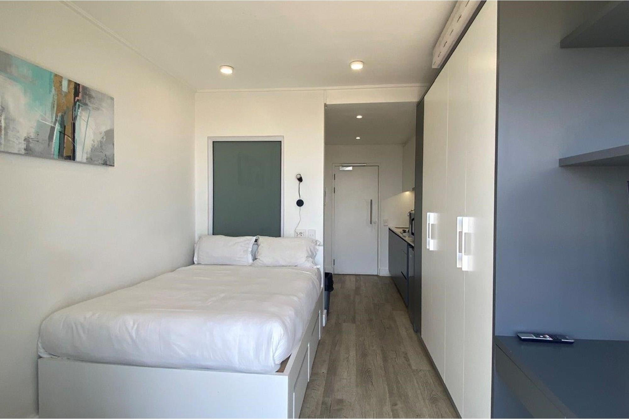 Studio Apartment for sale in Woodstock, Cape Town, 25 m²