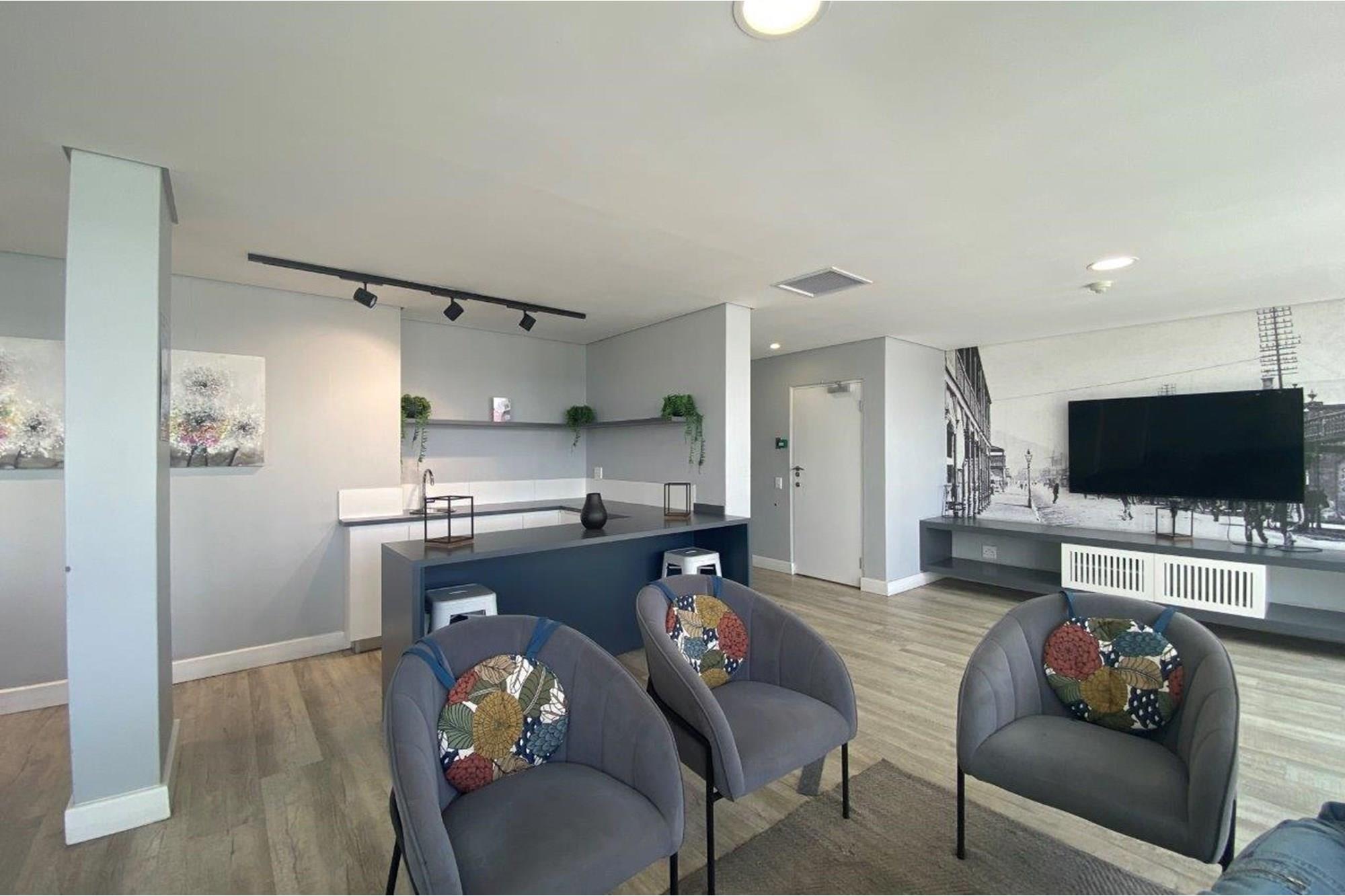Studio Apartment for sale in Woodstock, Cape Town, 25 m²