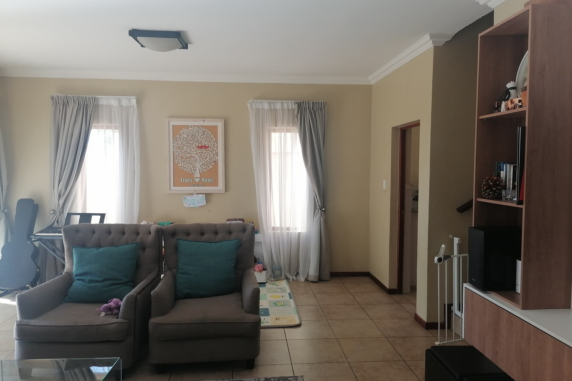 Well positioned family home in most popular suburb 4