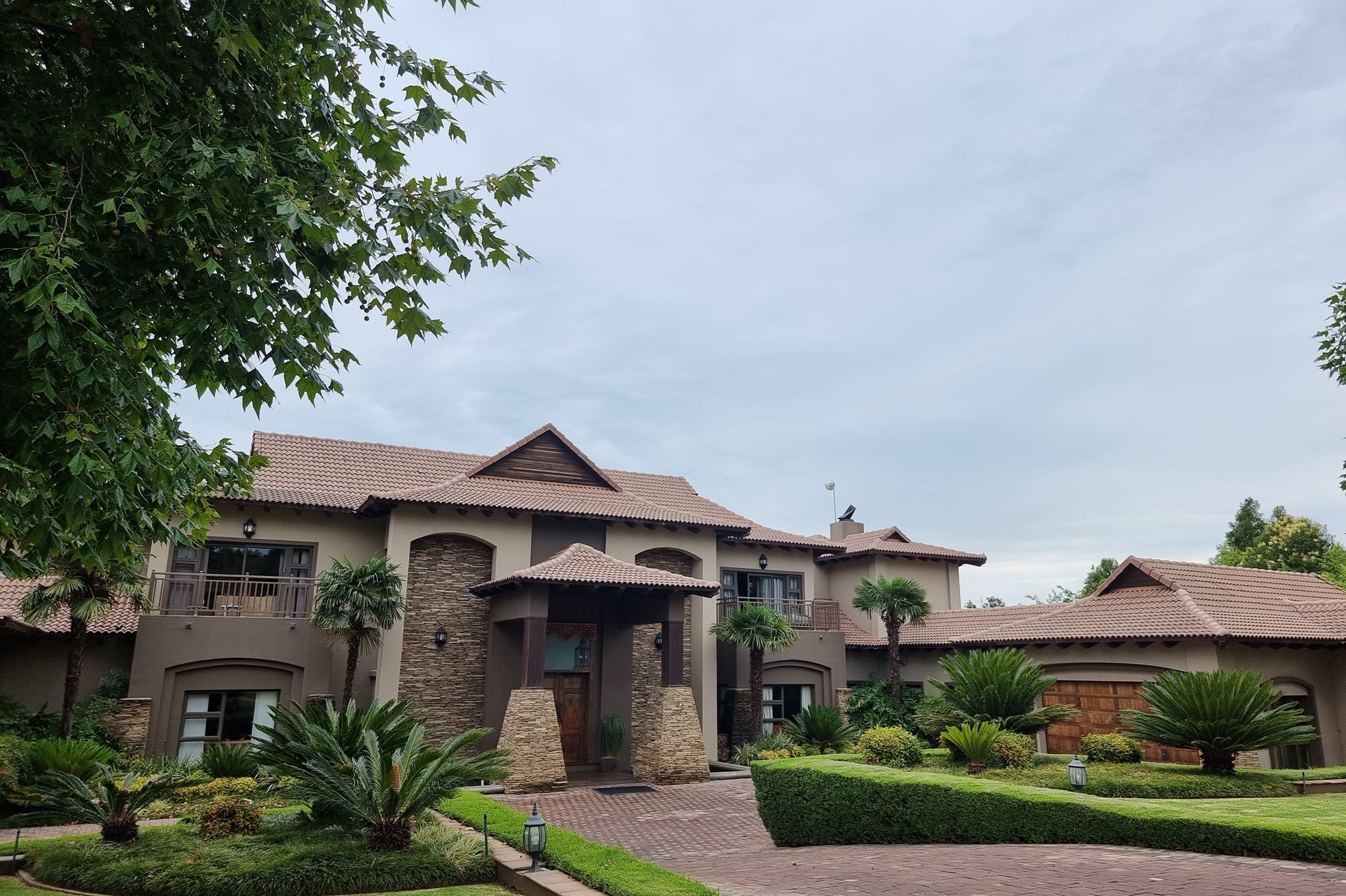 House for sale in Aerorand, Middelburg, 1600 m²