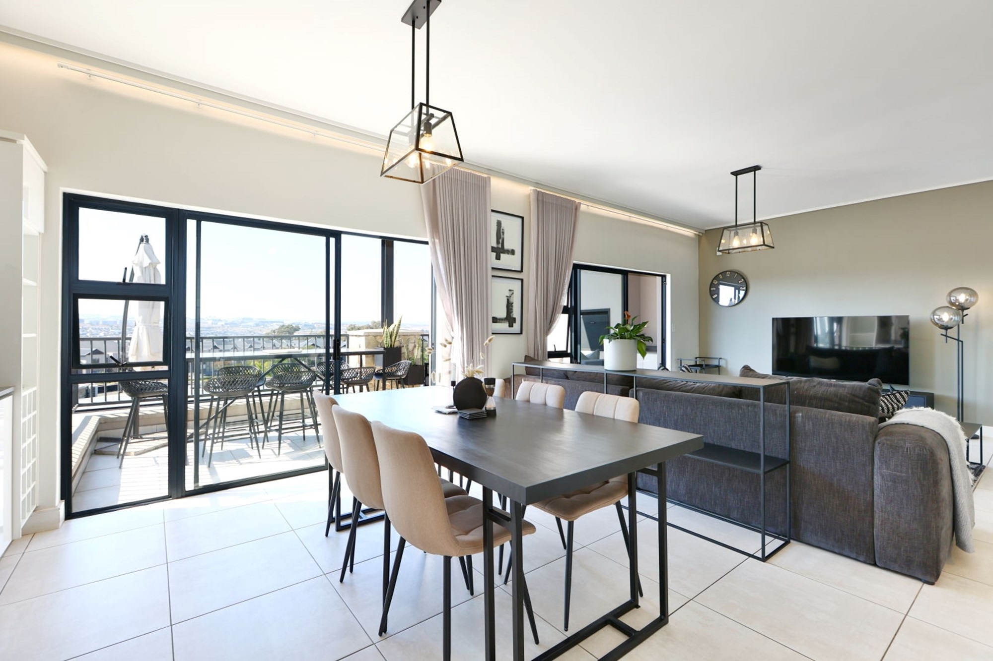 Apartment for rent in The Polofields, Waterfall, Midrand, 114 m²