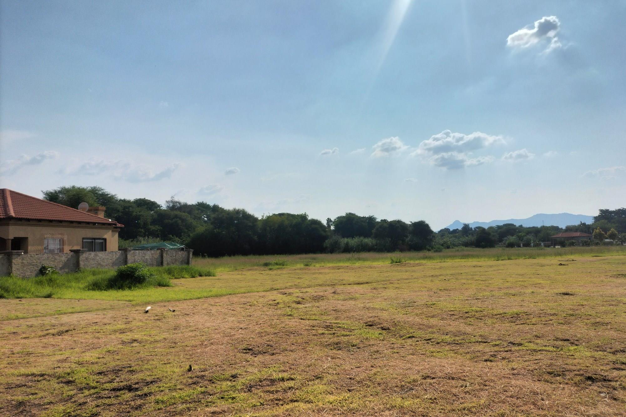 Perfect opportunity to build your dream home! 3