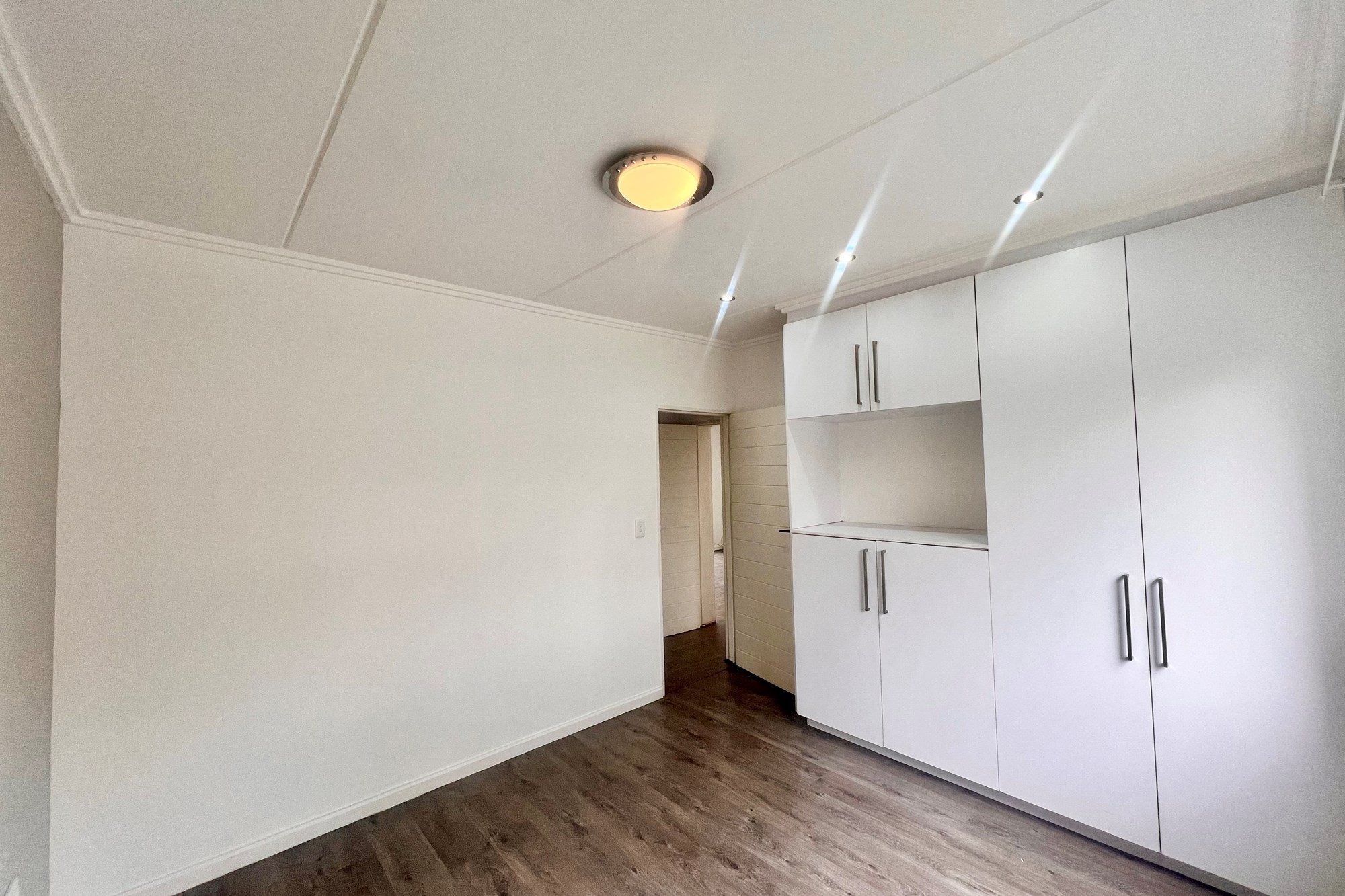 Apartment for sale in Rivonia, Sandton, 102 m²