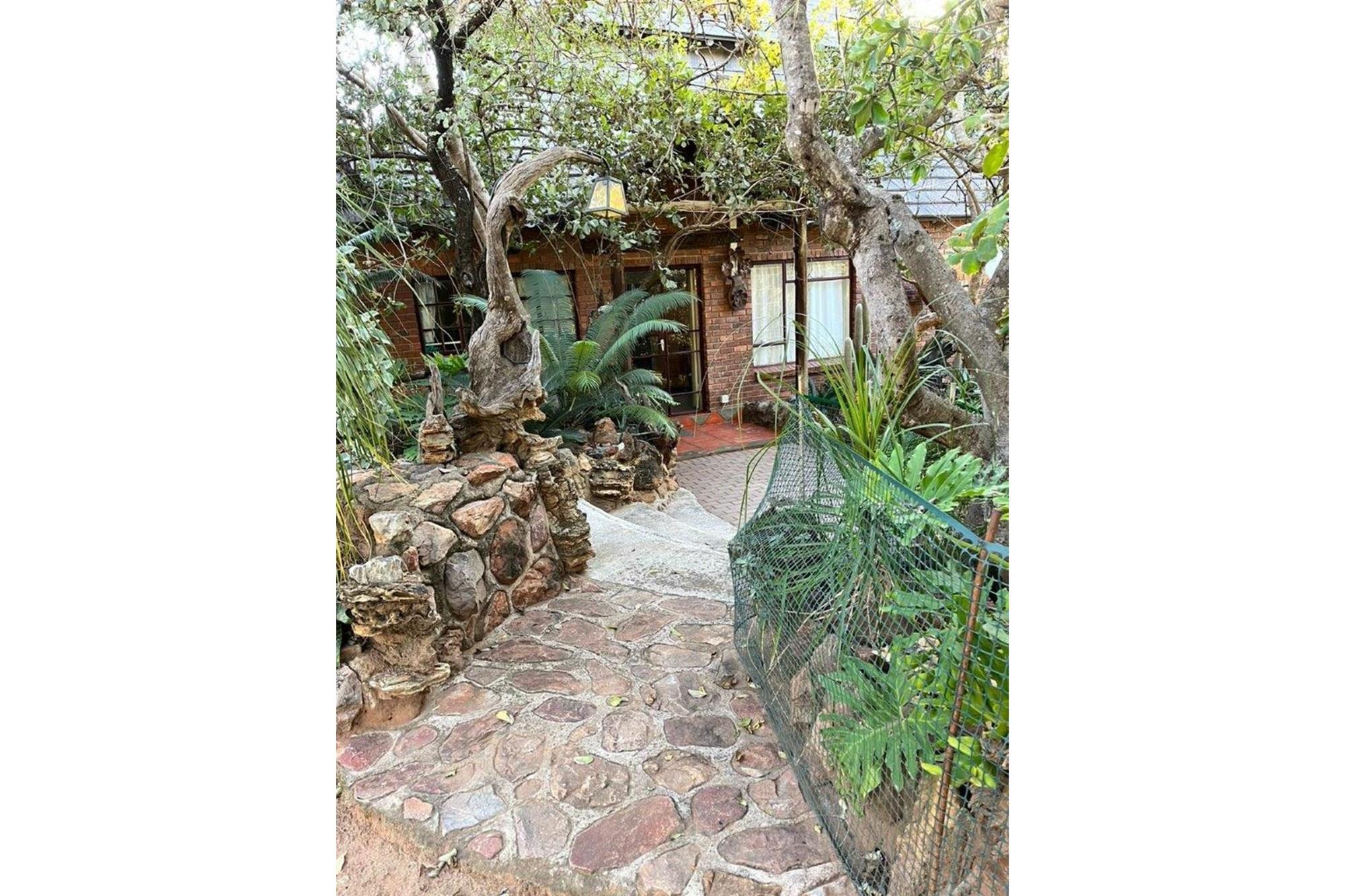 House for sale in Mookgopong Rural, Mookgopong, 460 m²