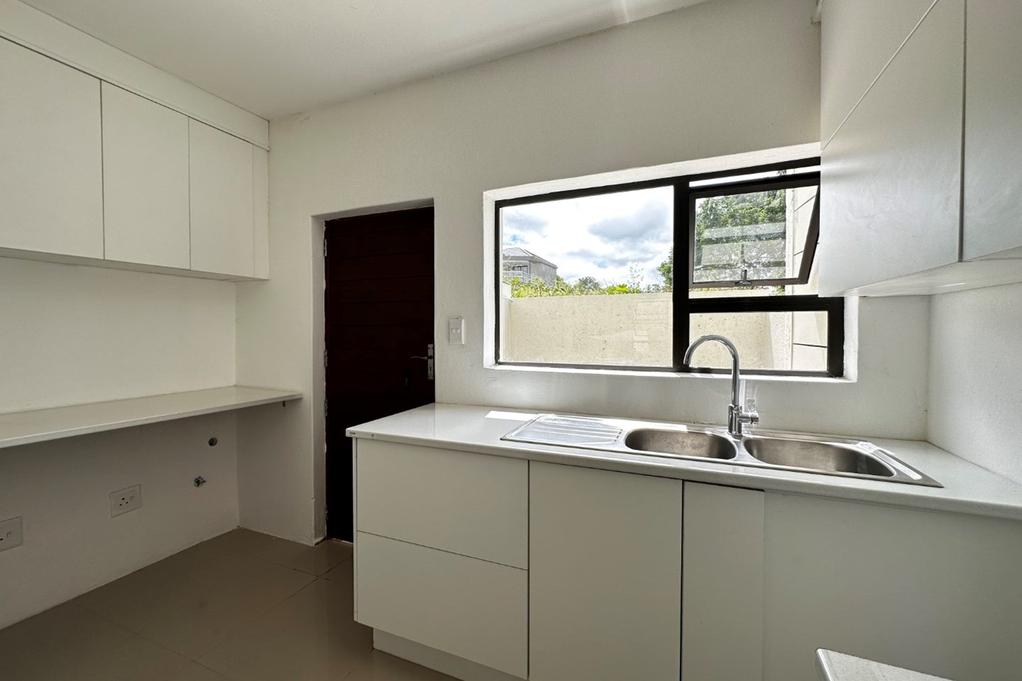 House for sale in Riverside Park, Nelspruit, 372 m²