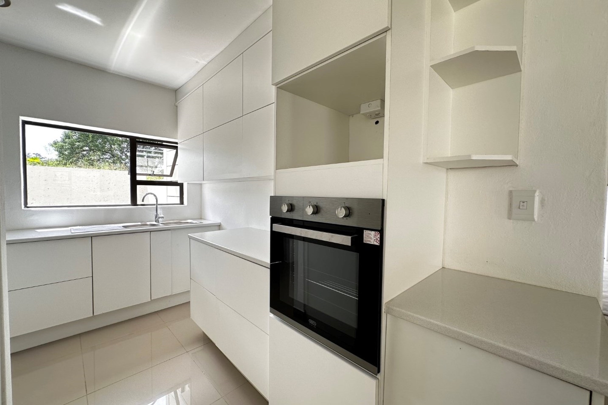 House for sale in Riverside Park, Nelspruit, 372 m²