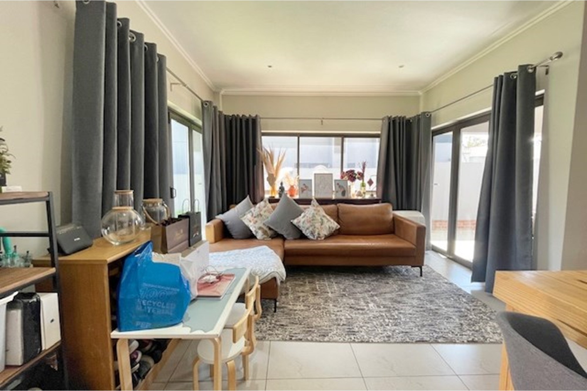 Duplex for sale in Bryanston, Sandton, 246 m²