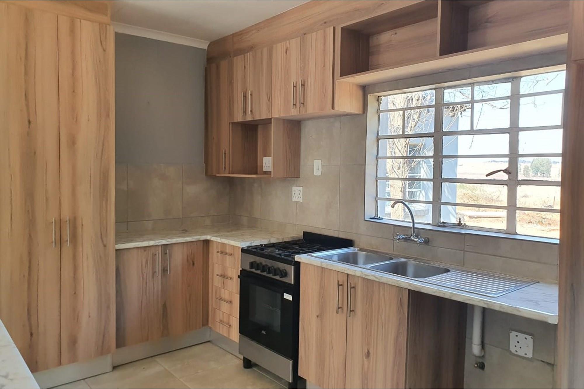 Farm for sale in Tiegerpoort AH, Pretoria, 2000 m²