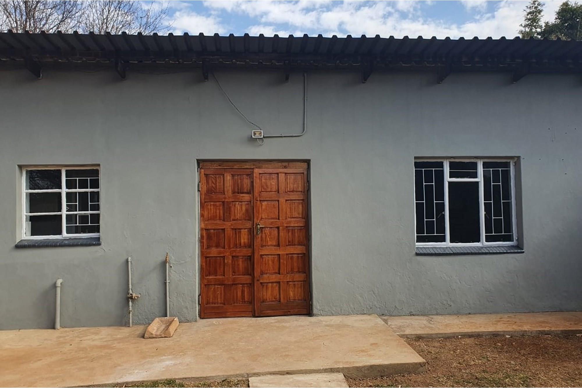 Farm for sale in Tiegerpoort AH, Pretoria, 2000 m²