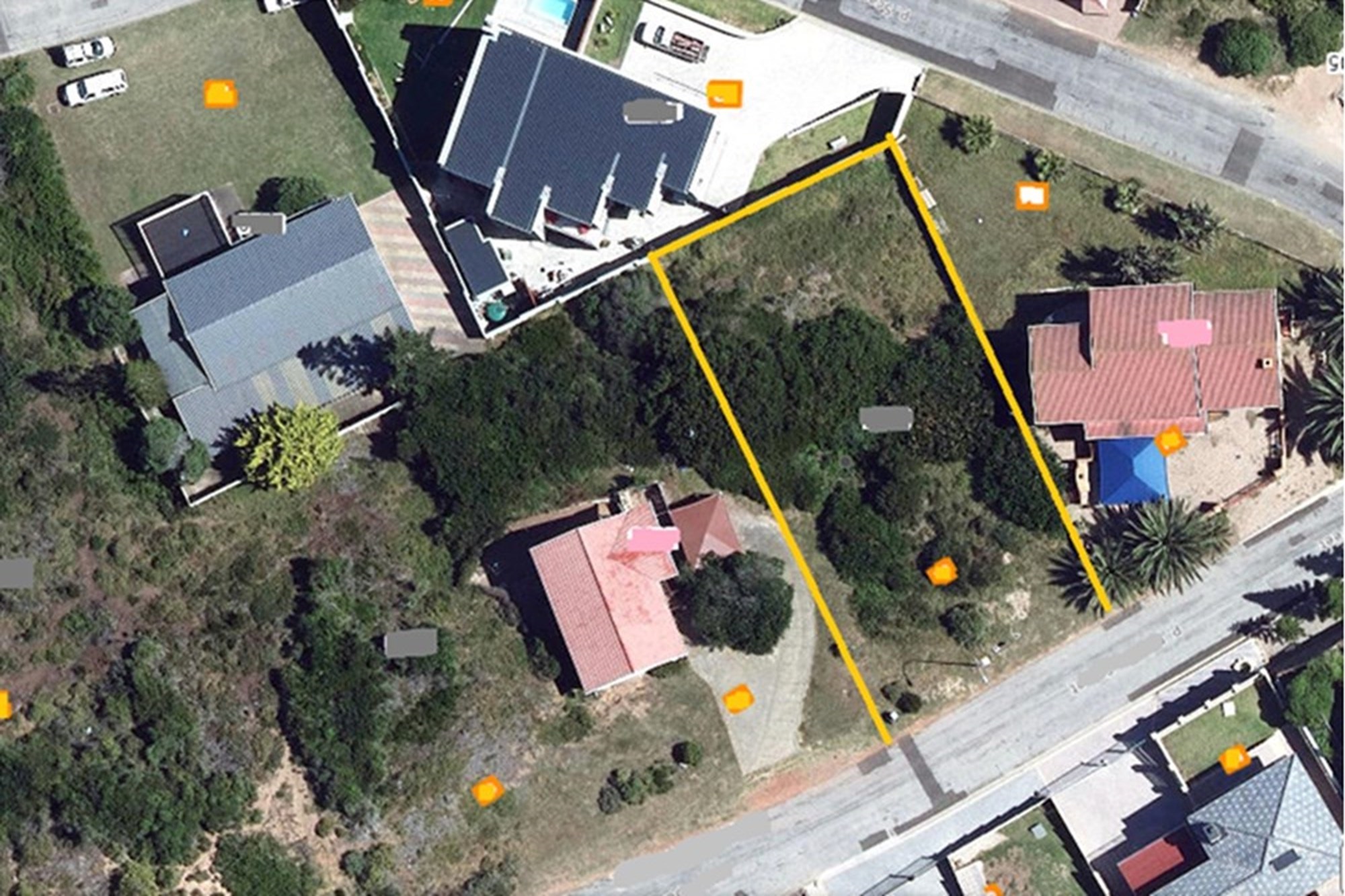 843 m² Stand for Sale in Dana Bay, P. Repens Street 5
