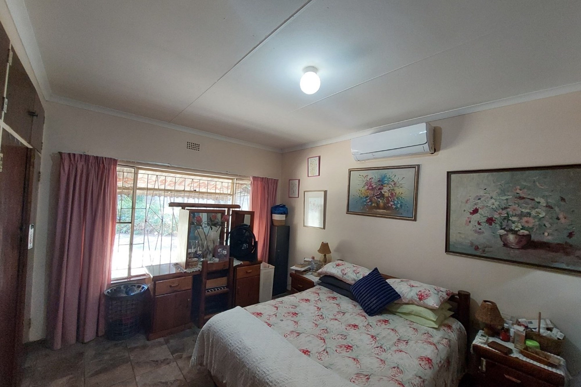 House for sale in Bela Bela, 269 m²