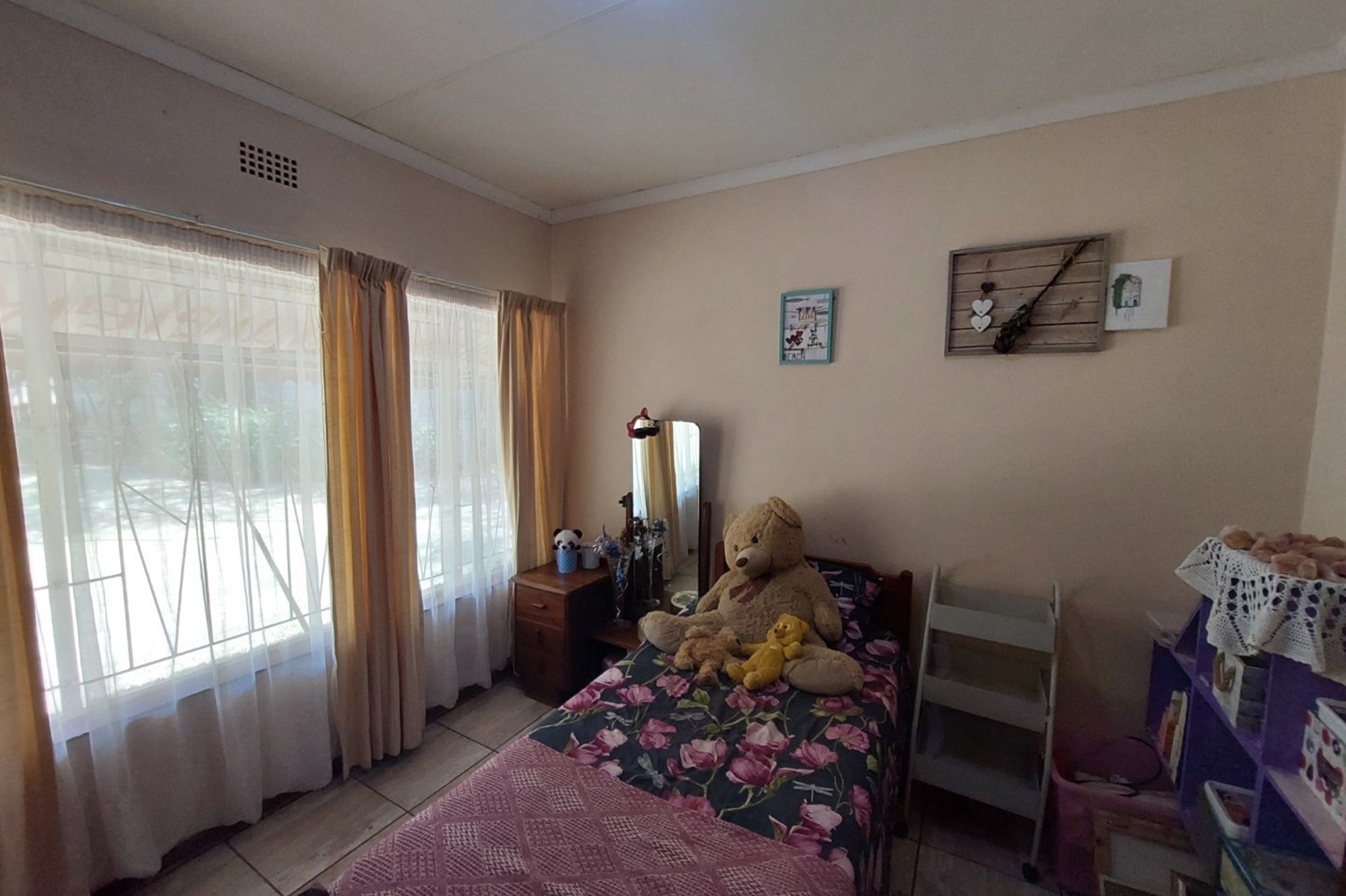 House for sale in Bela Bela, 269 m²