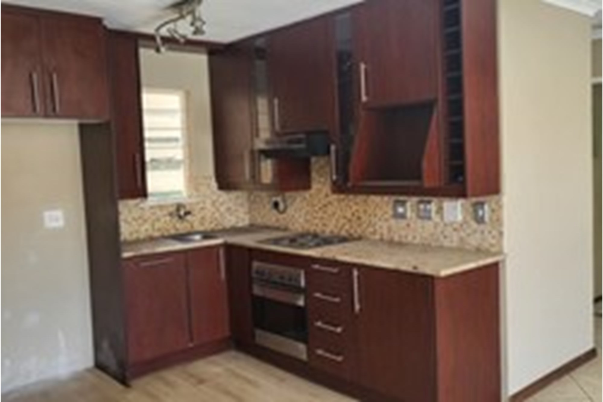 Townhouse for sale in Bedford Gardens, Bedfordview, 59 m²