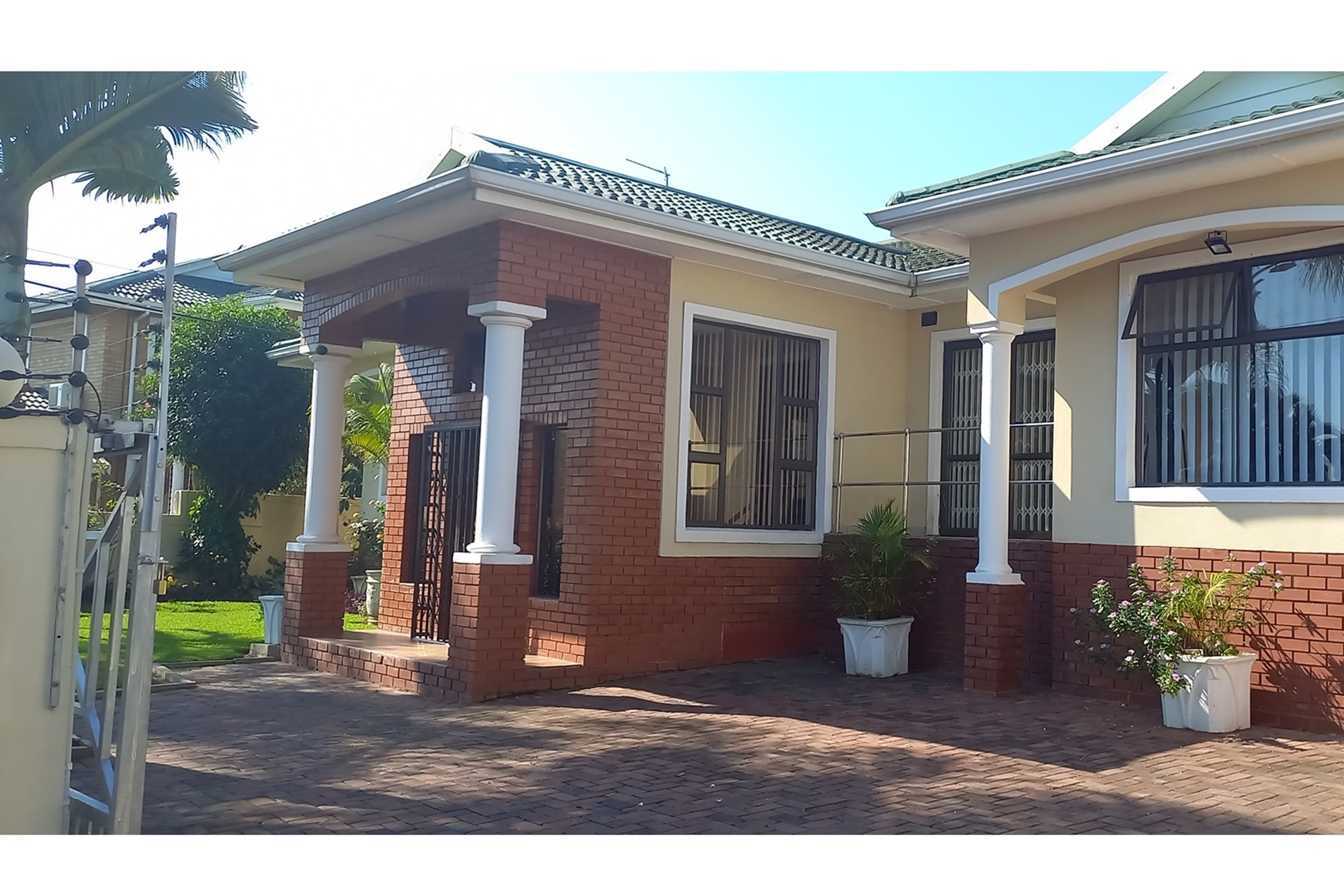 House for sale in Mount Edgecombe Ext 3, Mount Edgecombe, KwaZulu Natal, 600 m²
