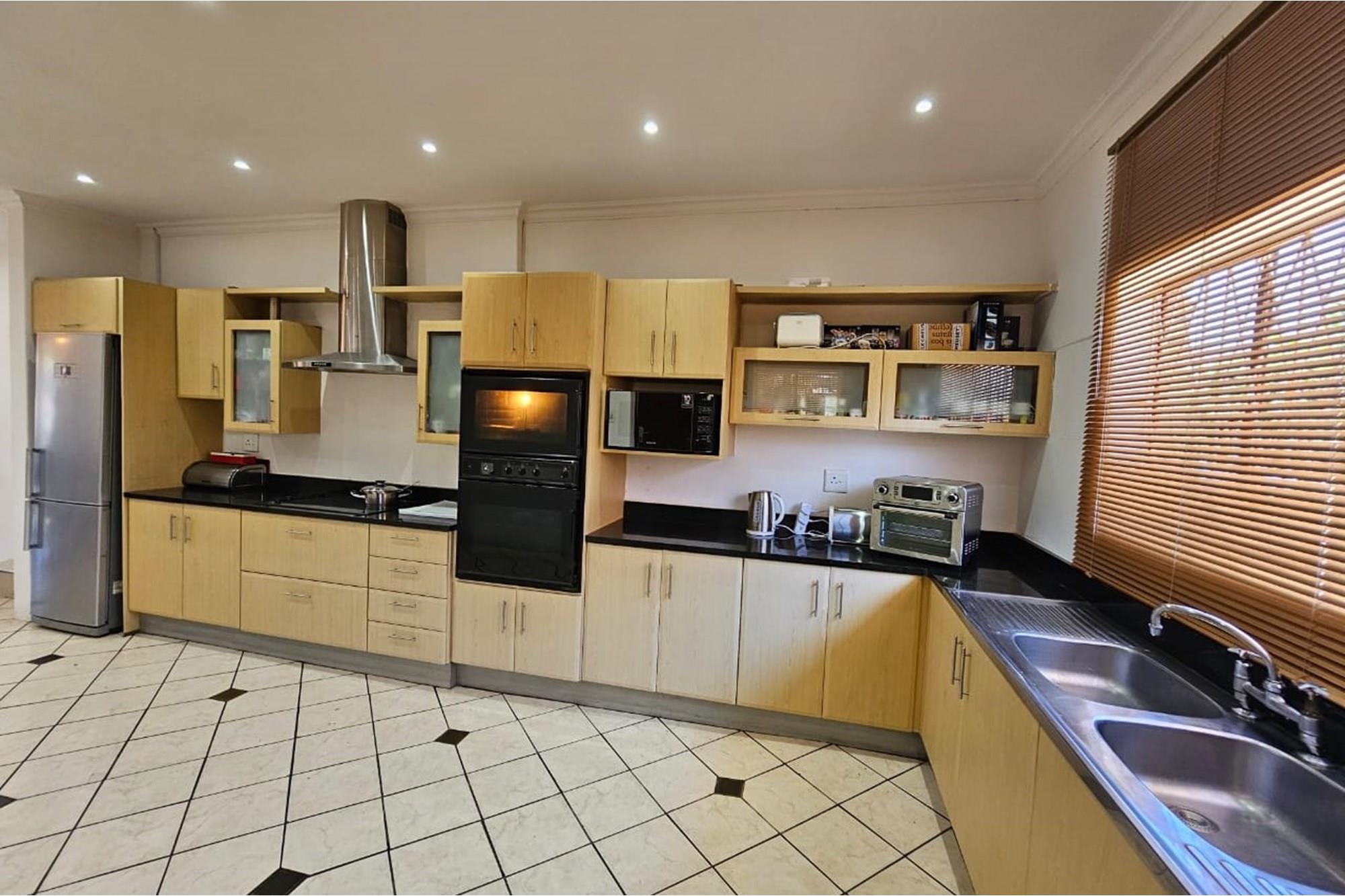 House for sale in Bombay Heights, Pietermaritzburg, KwaZulu Natal, 568 m²