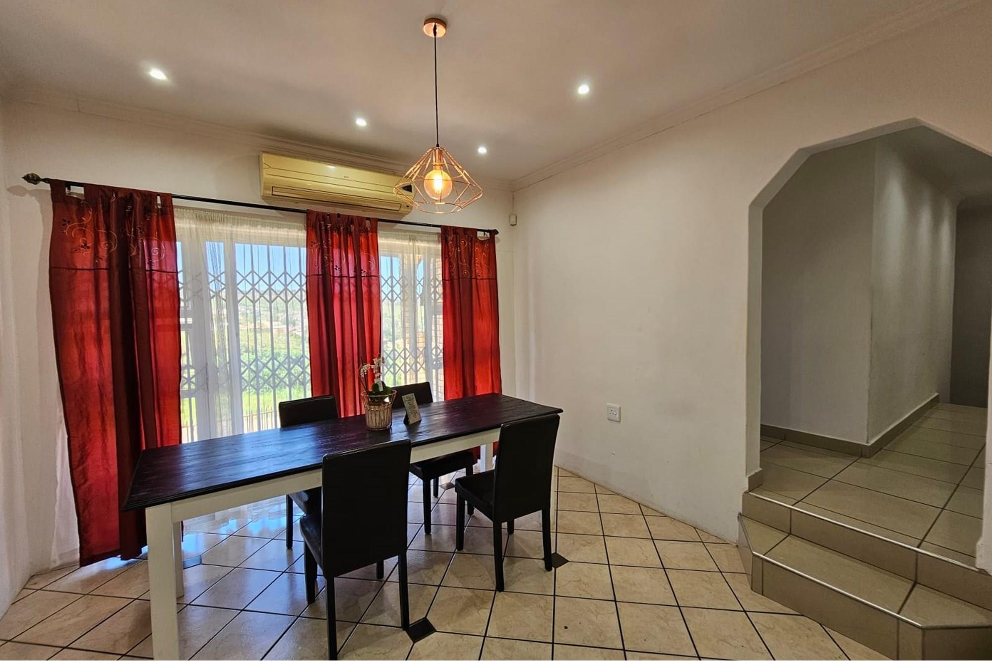 House for sale in Bombay Heights, Pietermaritzburg, KwaZulu Natal, 568 m²