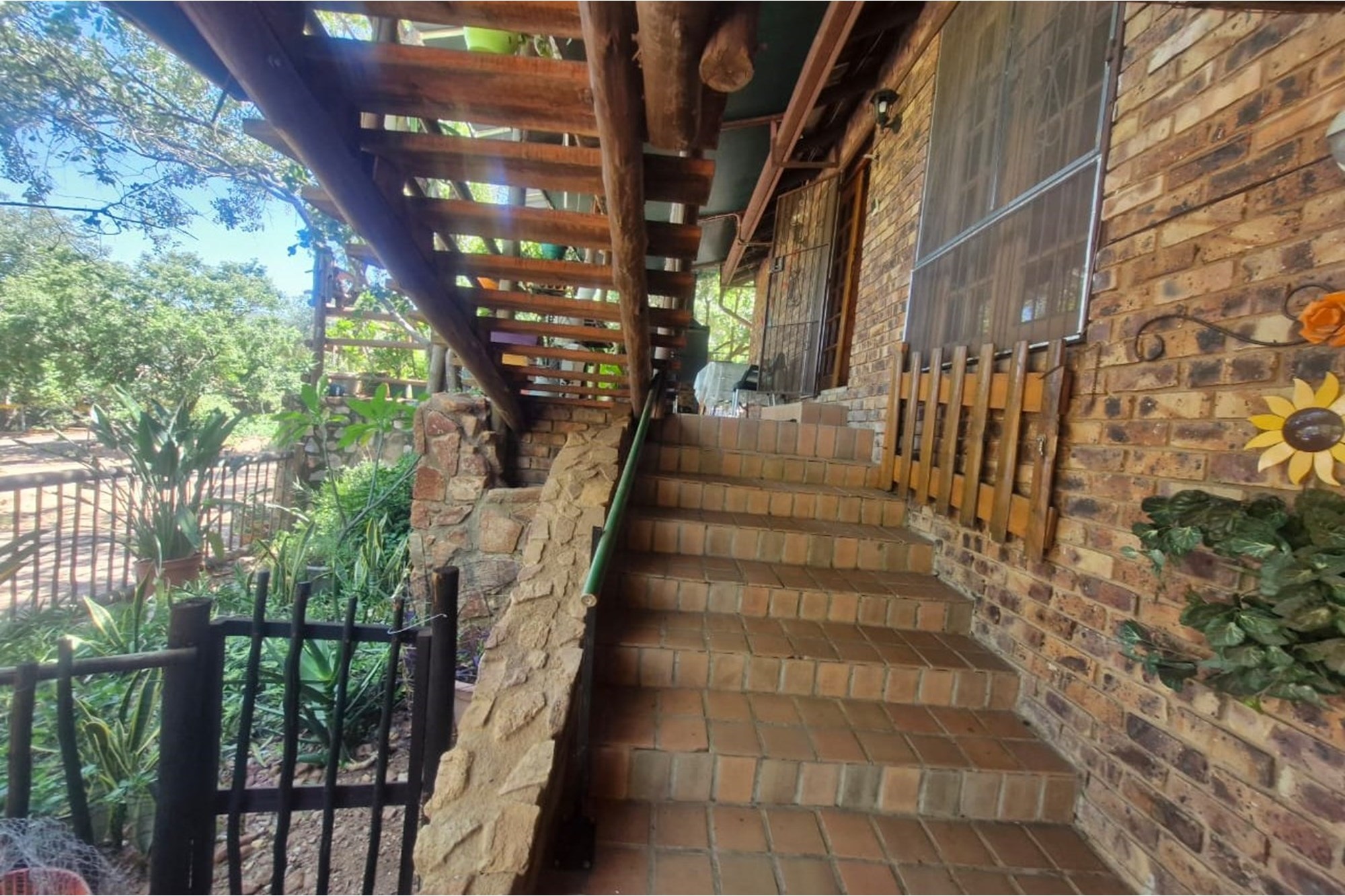 House for sale in Leeupoort, Thabazimbi, 460 m²