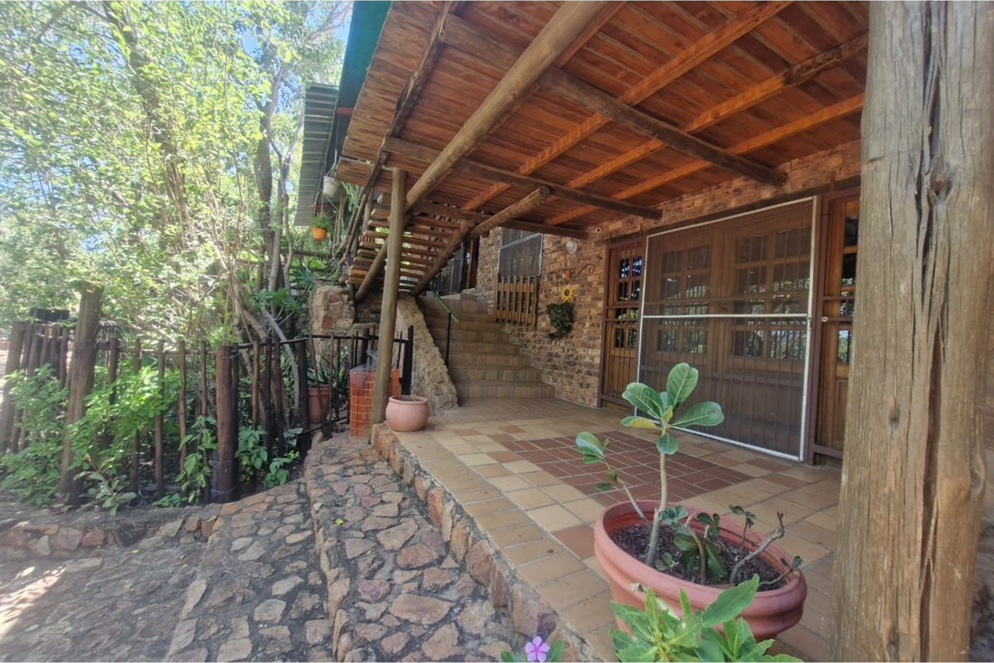 House for sale in Leeupoort, Thabazimbi, 460 m²