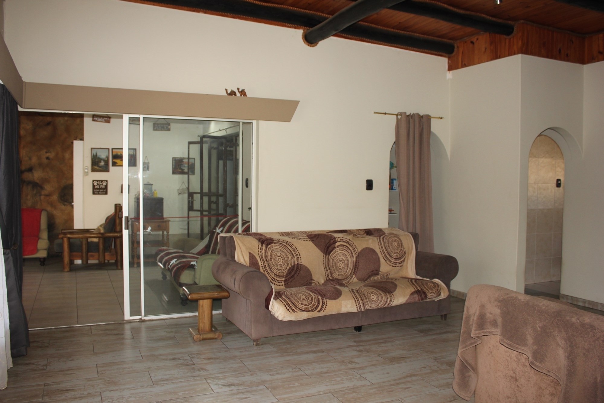 House for sale in Pioneer Park, Newcastle, KwaZulu Natal, 2138 m²