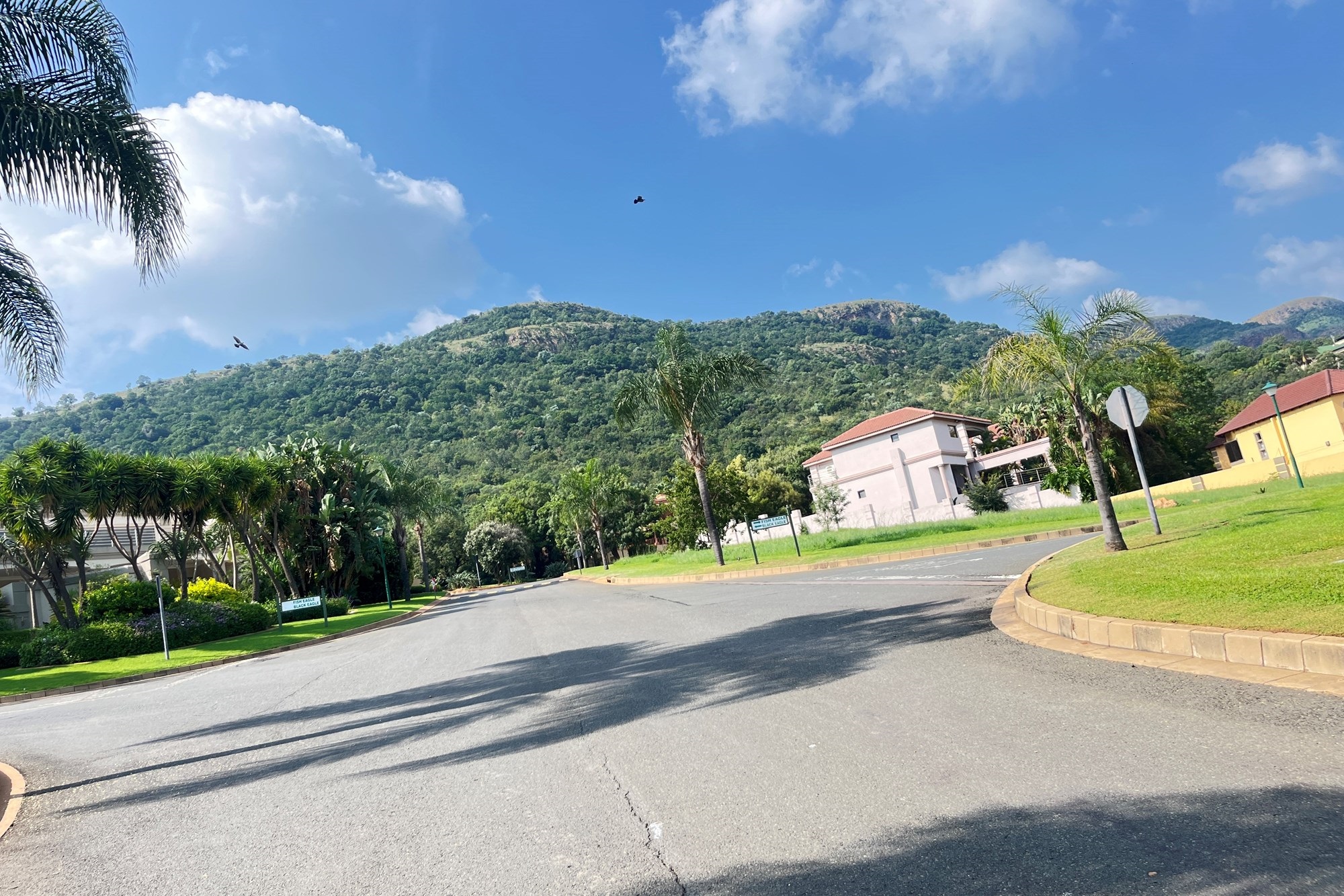 Vacant Land for sale in Kosmos Ridge, Hartbeespoort, North West, 550 m²